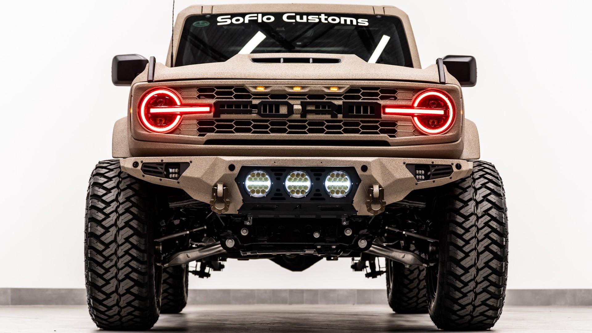 2026 FORD BRONCO 4X4 in Tan, photo 7 of 60