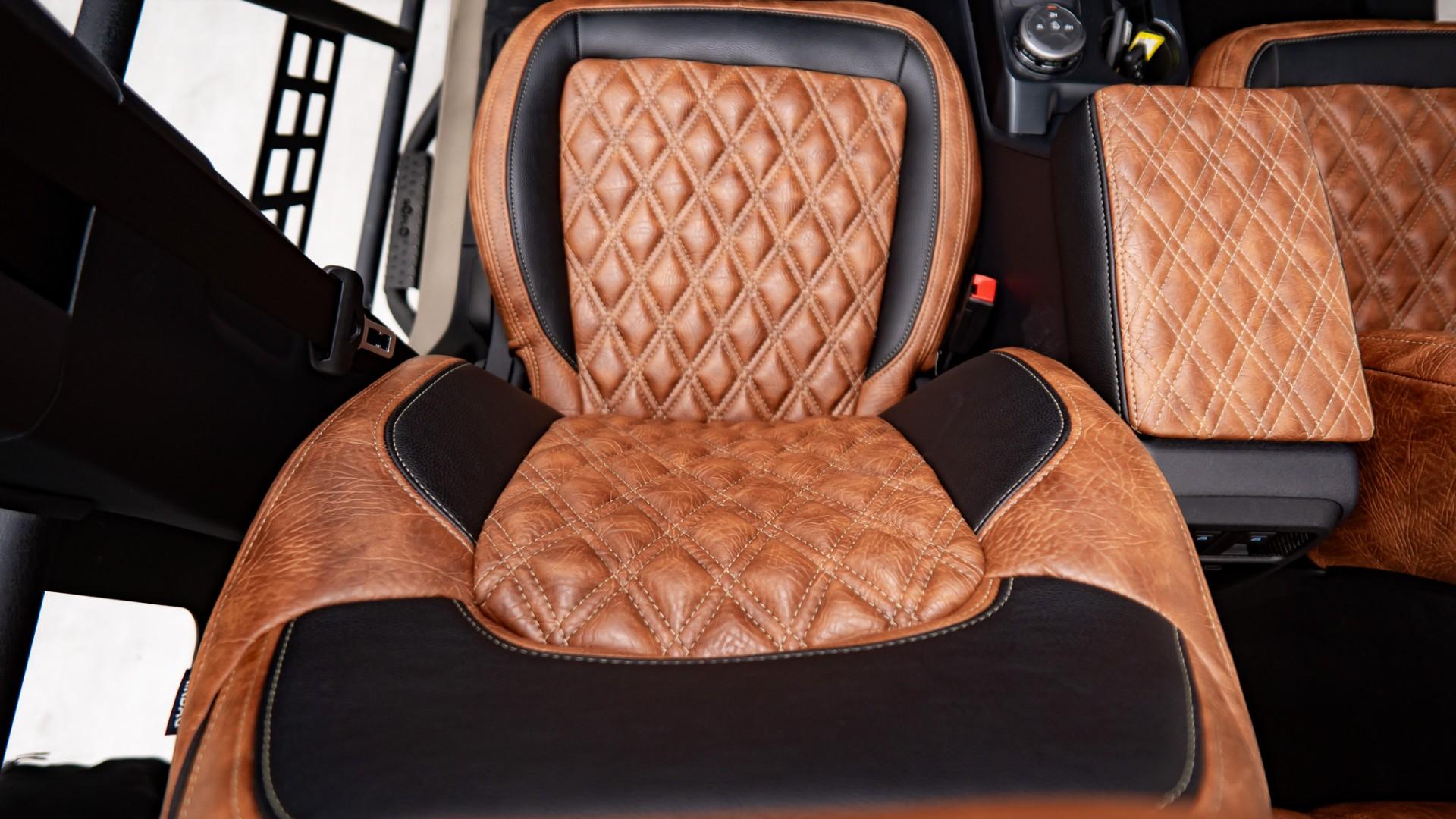 2026 FORD BRONCO 4X4 in Tan, photo 47 of 60