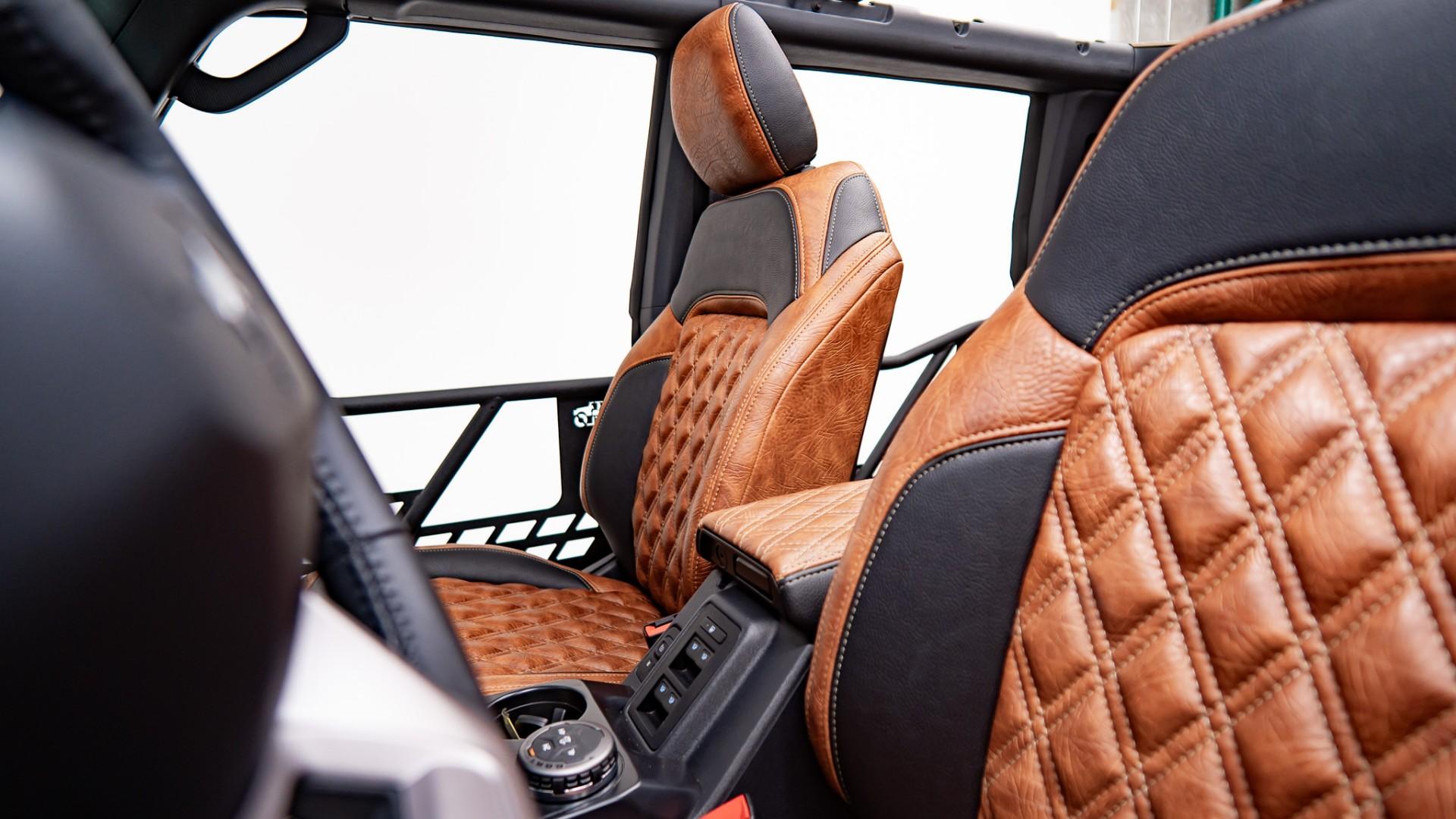 2026 FORD BRONCO 4X4 in Tan, photo 45 of 60