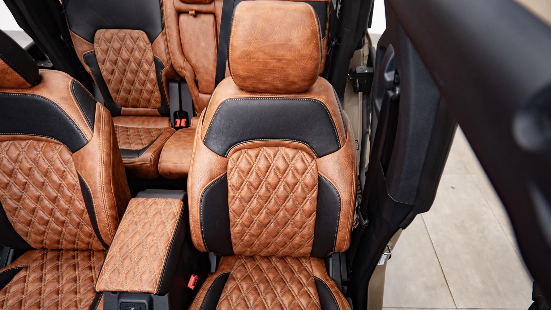 2026 FORD BRONCO 4X4 in Tan, photo 41 of 60