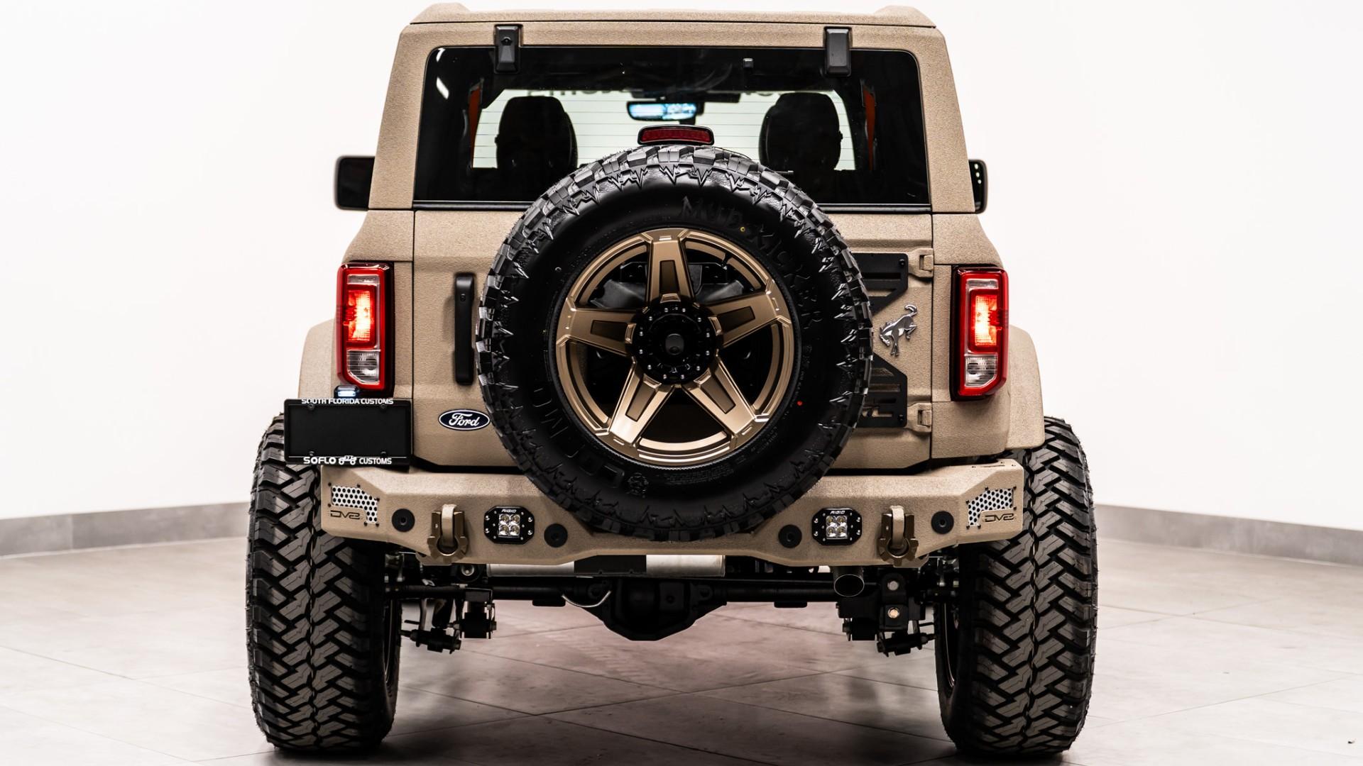 2026 FORD BRONCO 4X4 in Tan, photo 16 of 60