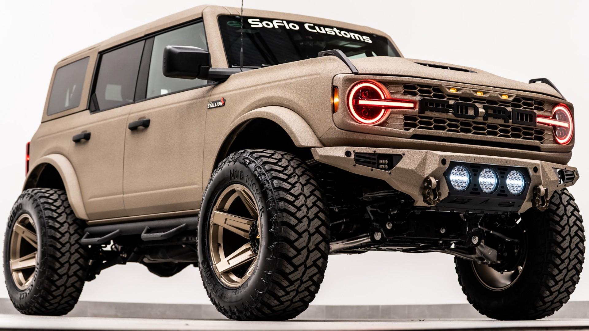 2026 FORD BRONCO 4X4 in Tan, photo 11 of 60