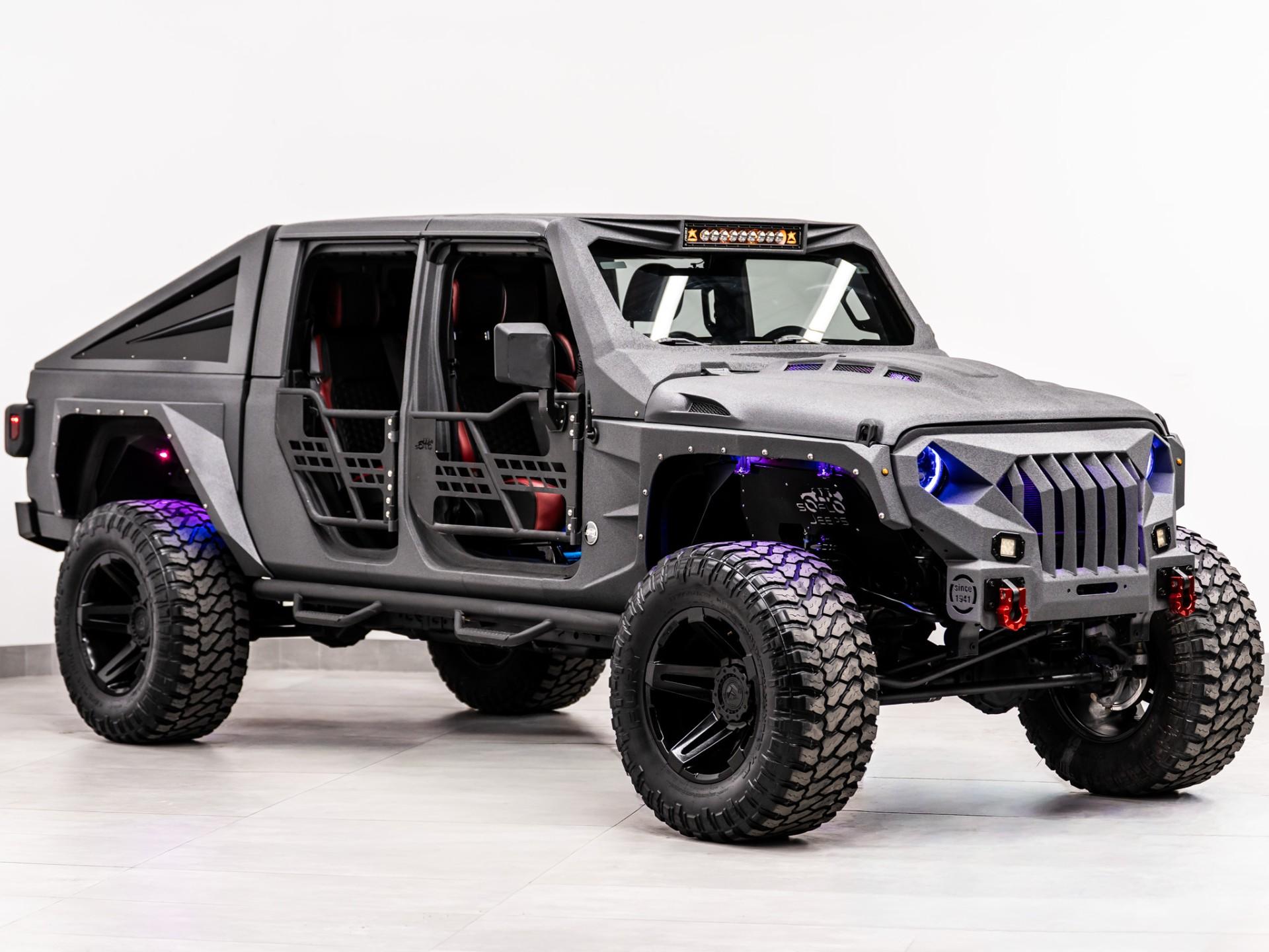 2022 JEEP GLADIATOR in Gun Metal Gray, photo 12 of 60