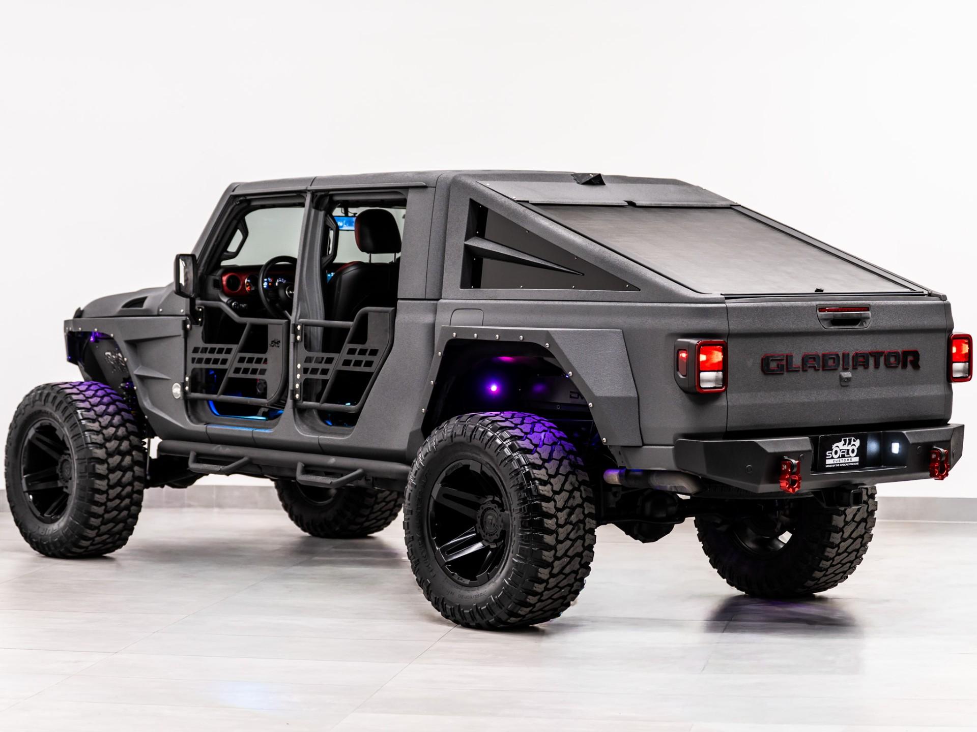 2022 JEEP GLADIATOR in Gun Metal Gray, photo 14 of 60