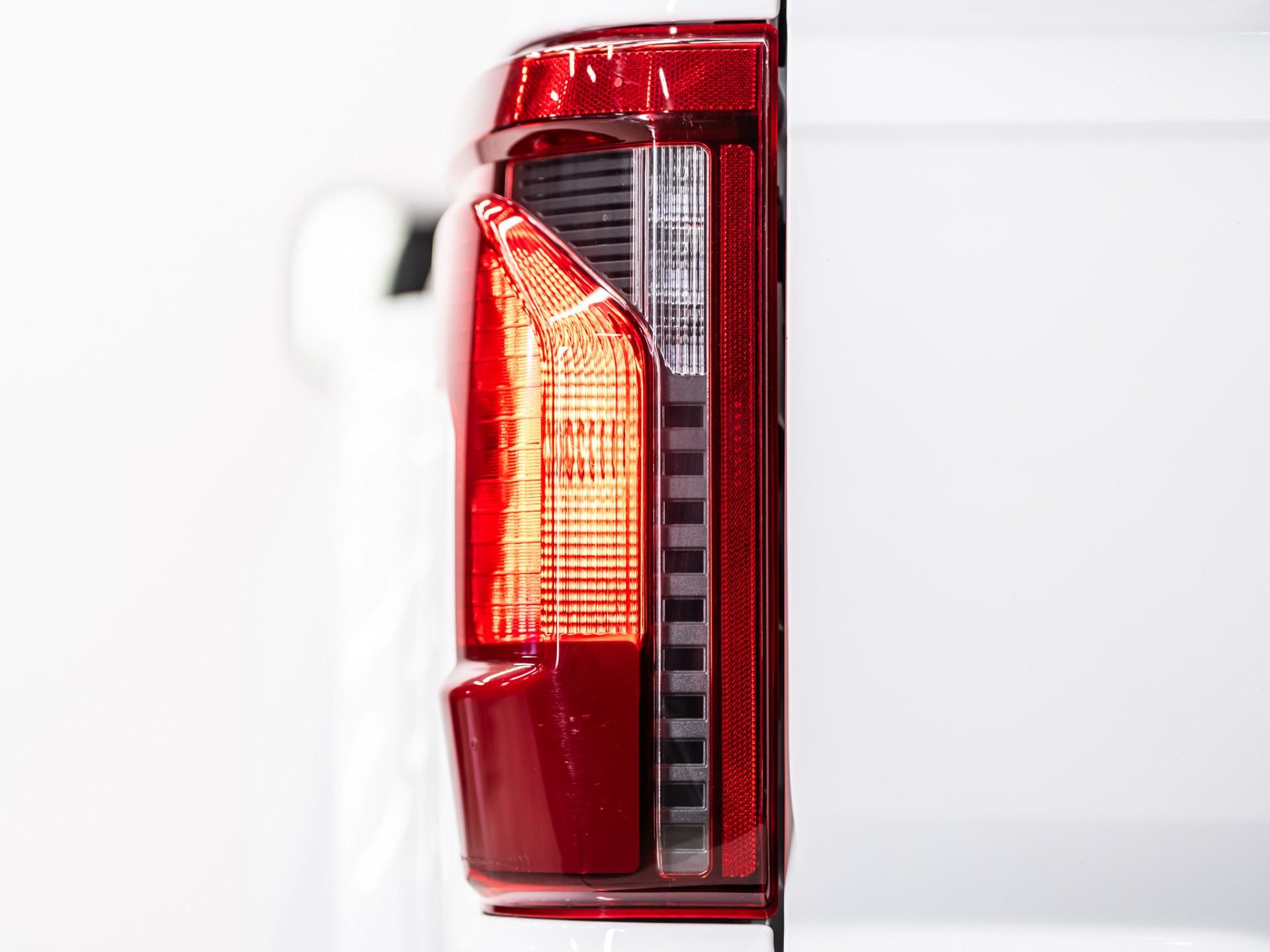 2024 FORD F-150 4X4 in Oxford White, photo 50 of 53