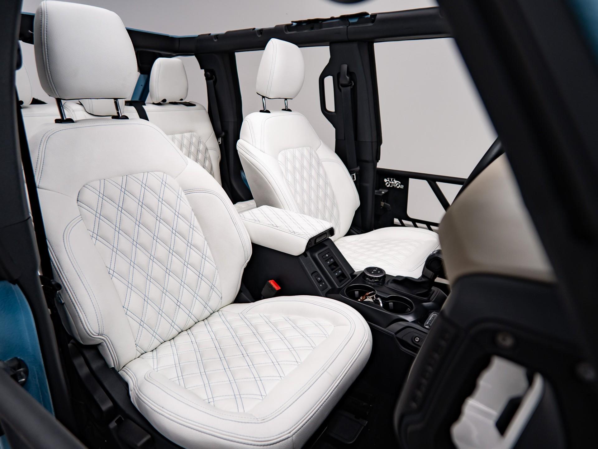 2026 FORD BRONCO 4X4 in Baby Blue, photo 16 of 58