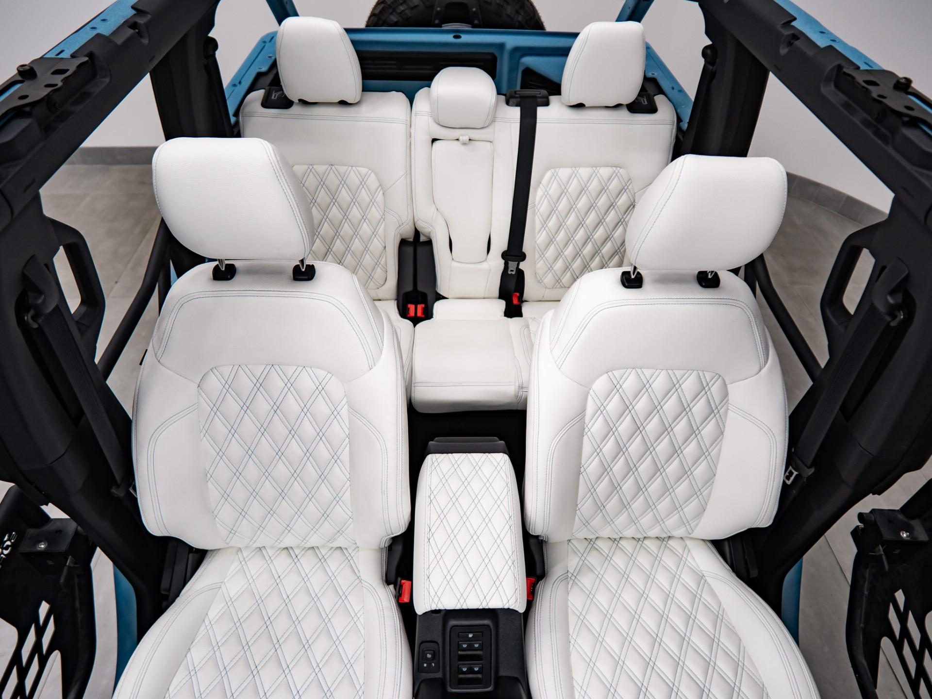 2026 FORD BRONCO 4X4 in Baby Blue, photo 17 of 58