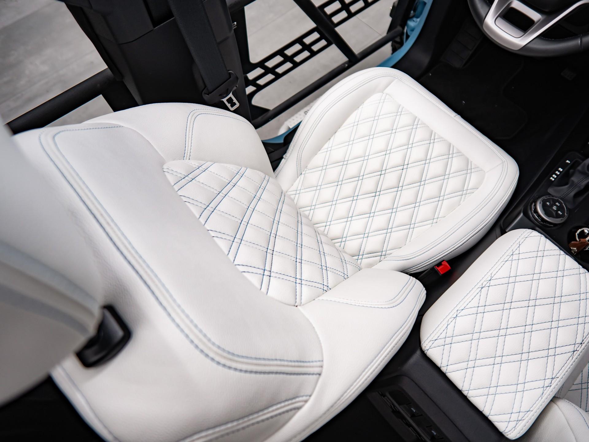 2026 FORD BRONCO 4X4 in Baby Blue, photo 25 of 58