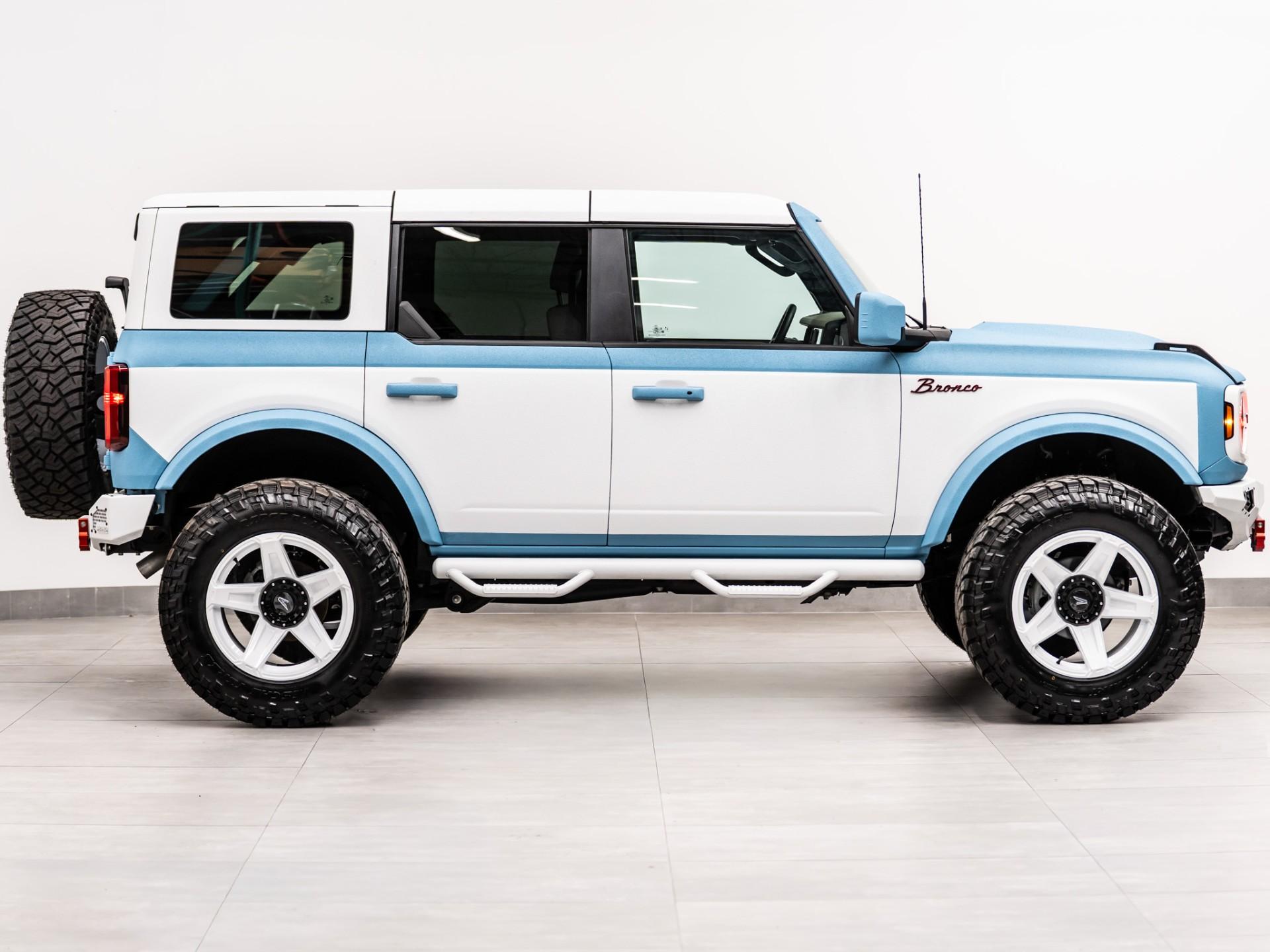 2026 FORD BRONCO 4X4 in Baby Blue, photo 8 of 58