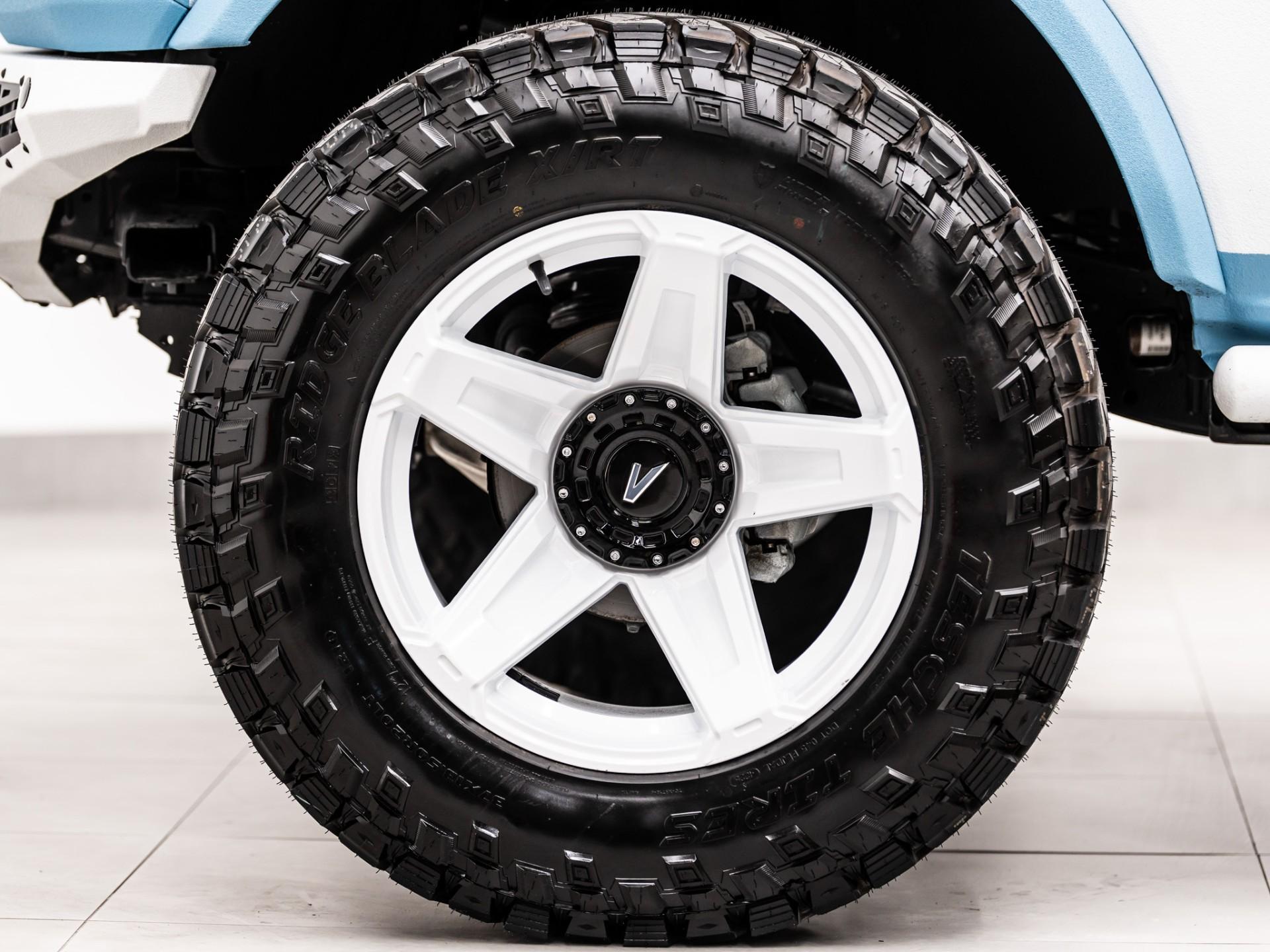 2026 FORD BRONCO 4X4 in Baby Blue, photo 57 of 58