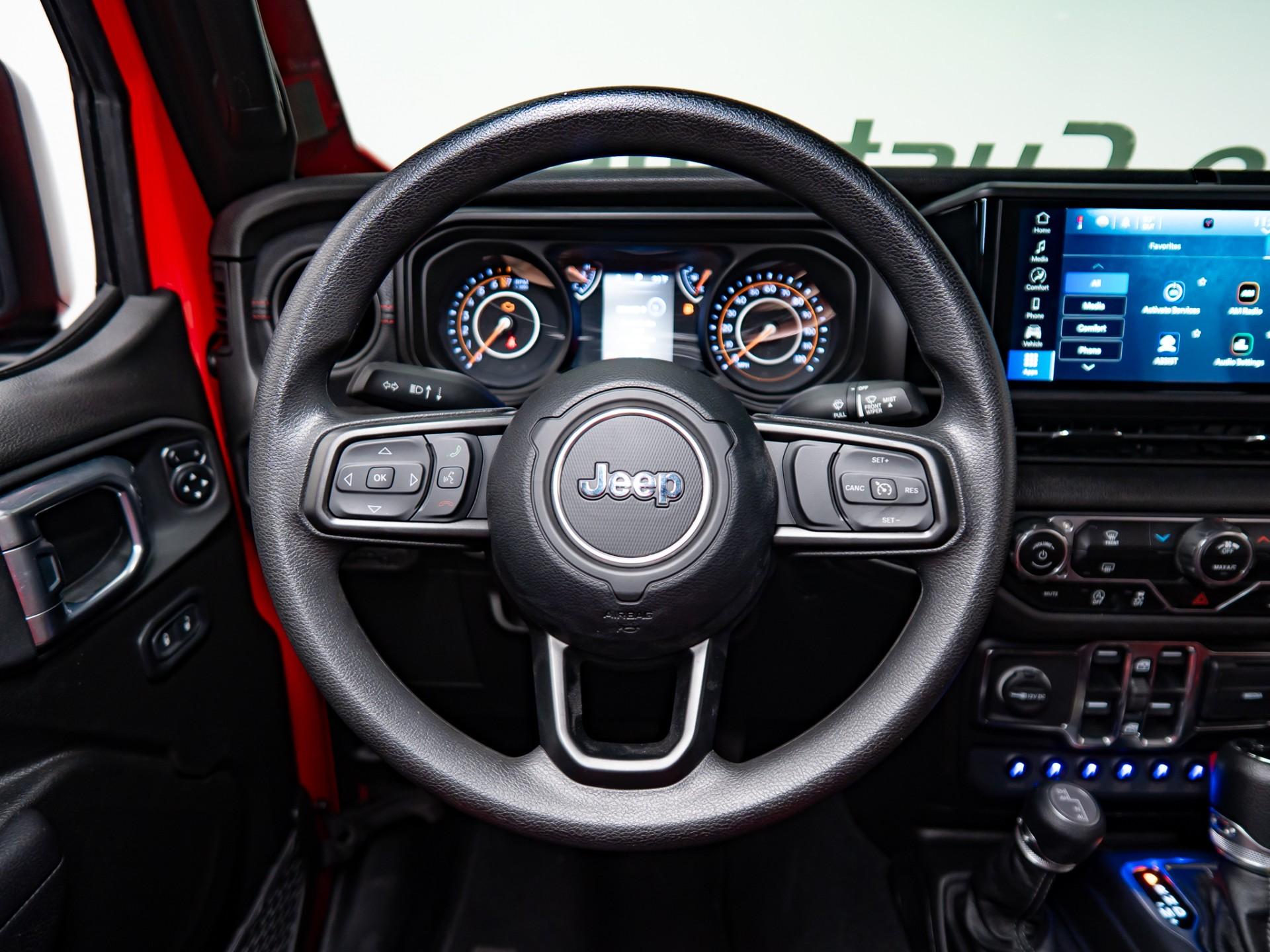 2024 JEEP GLADIATOR 4X4 in Red, photo 11 of 59