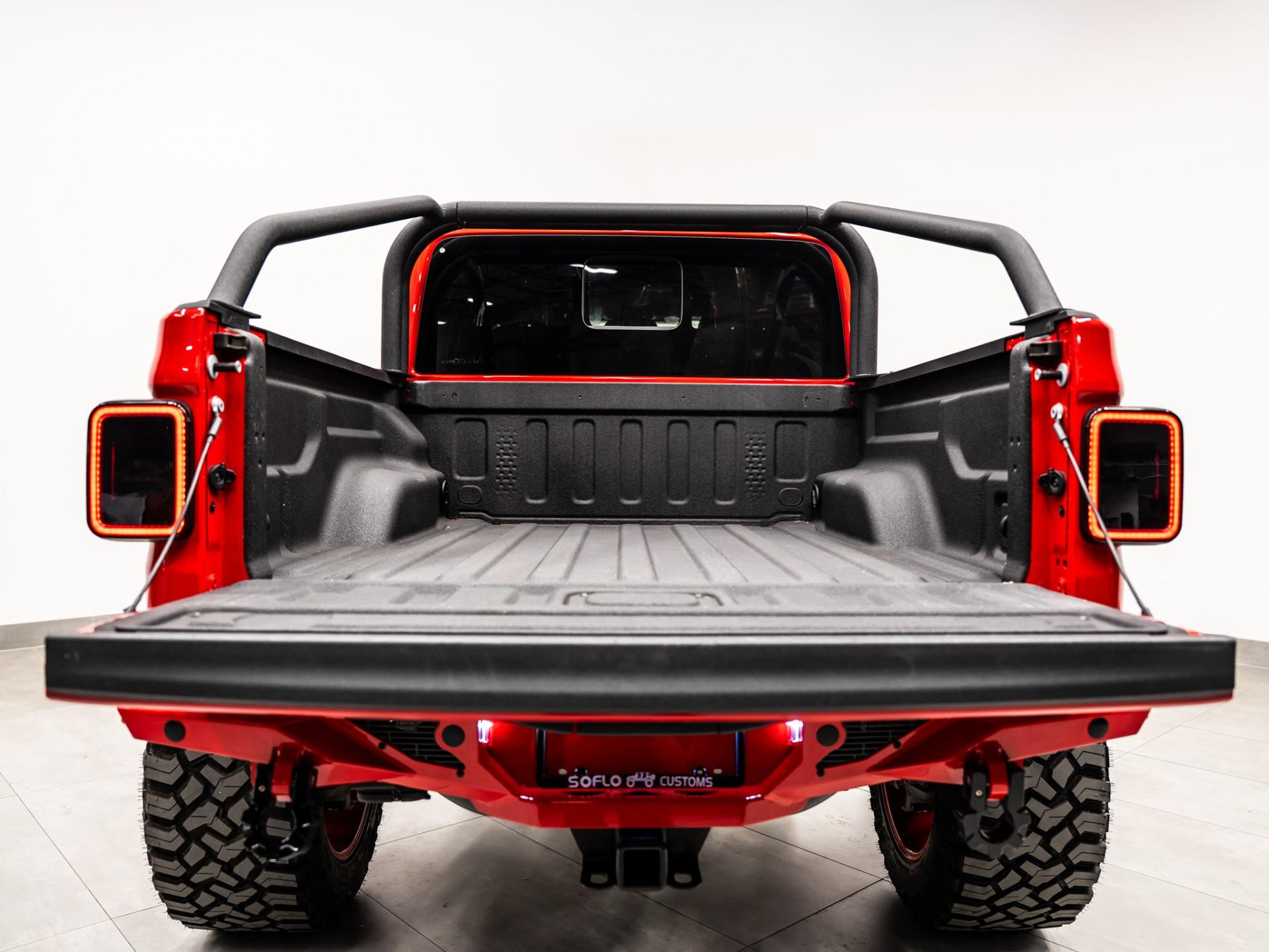 2024 JEEP GLADIATOR 4X4 in Red, photo 29 of 59