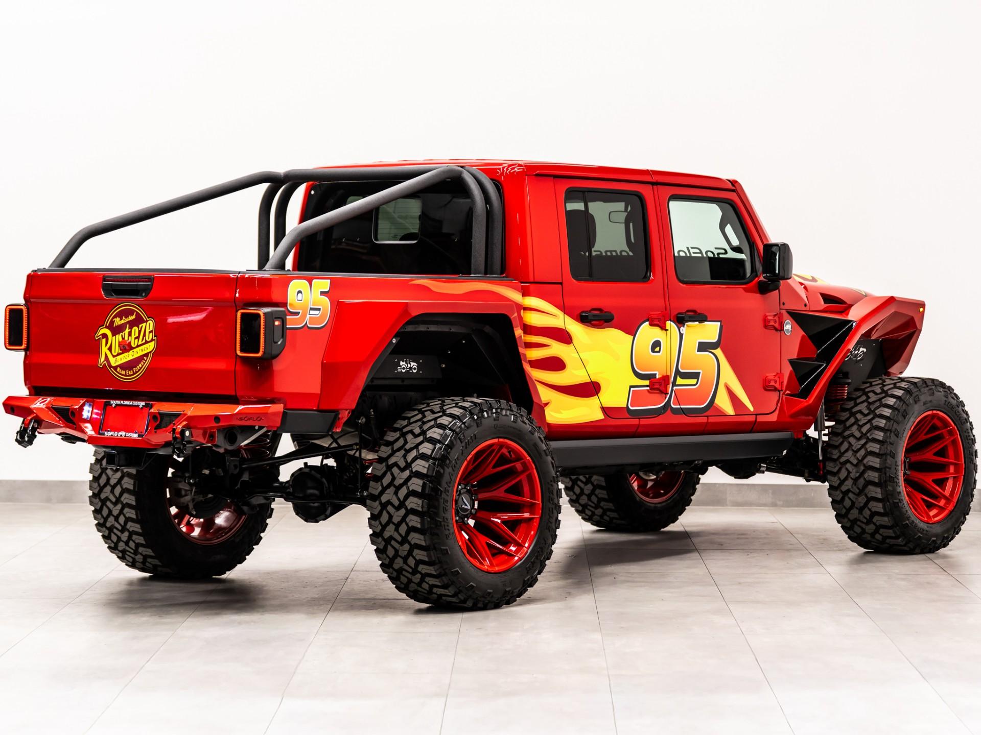 2024 JEEP GLADIATOR 4X4 in Red, photo 7 of 59