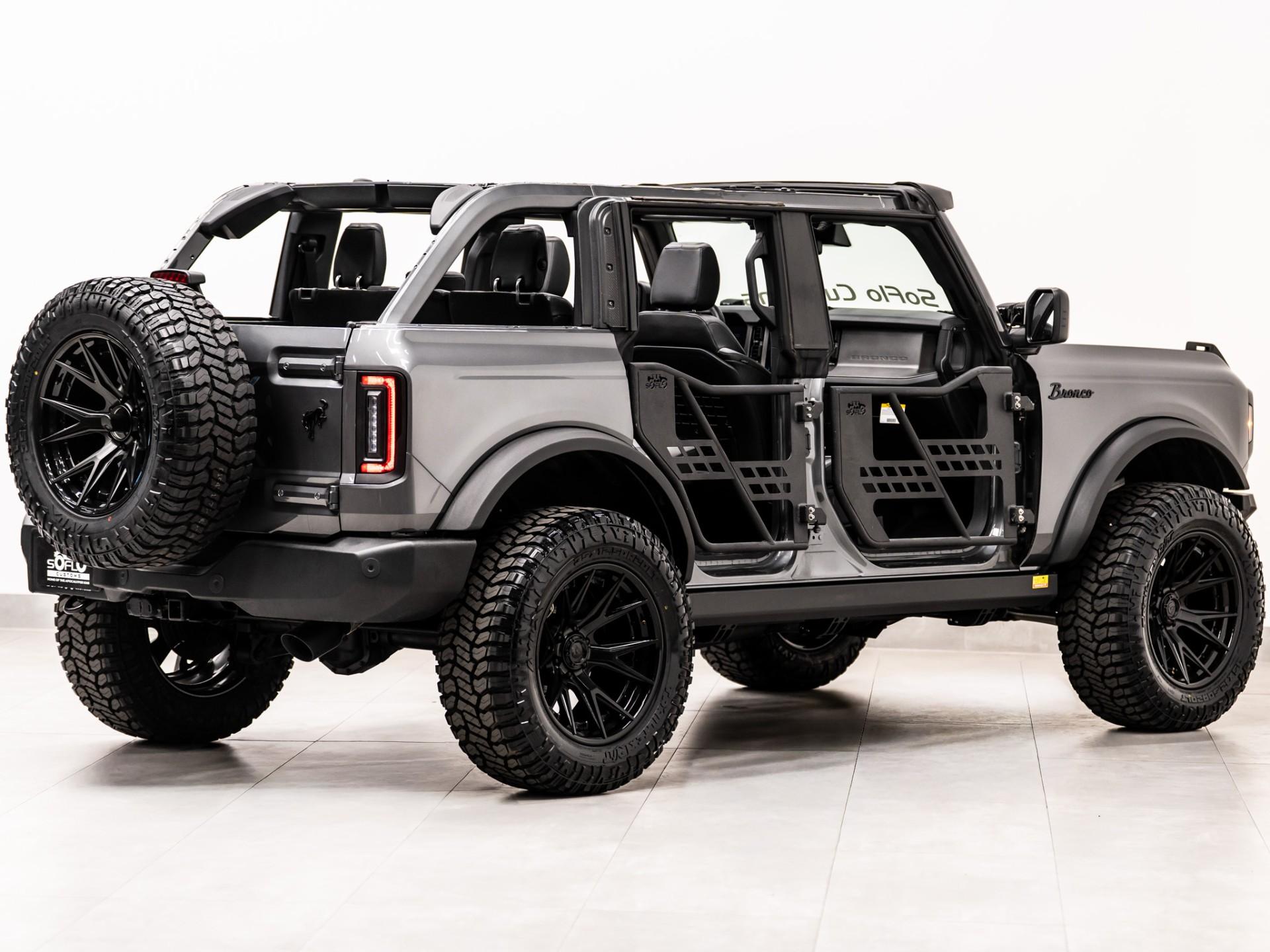 2024 FORD BRONCO 4X4 in Gray, photo 14 of 60