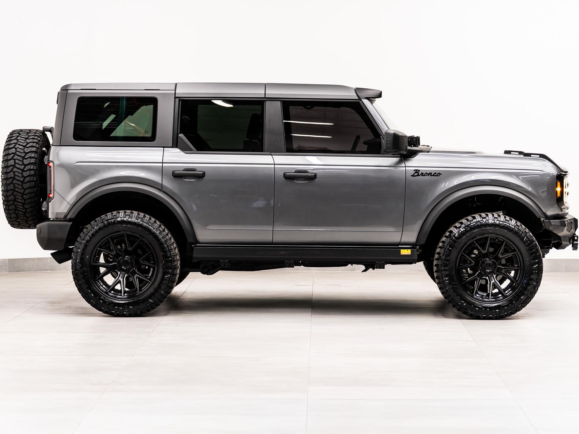 2024 FORD BRONCO 4X4 in Gray, photo 7 of 60
