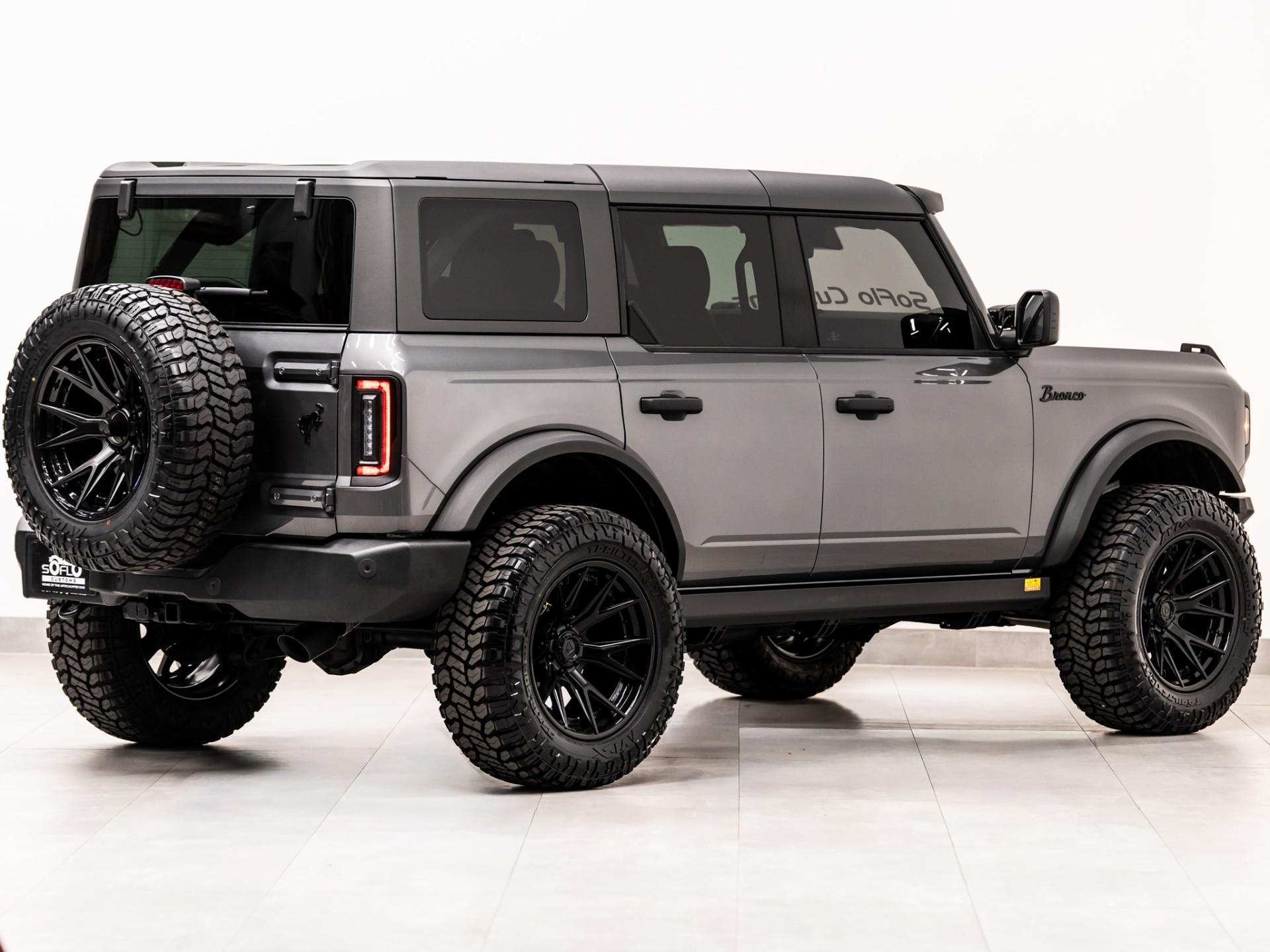 2024 FORD BRONCO 4X4 in Gray, photo 8 of 60