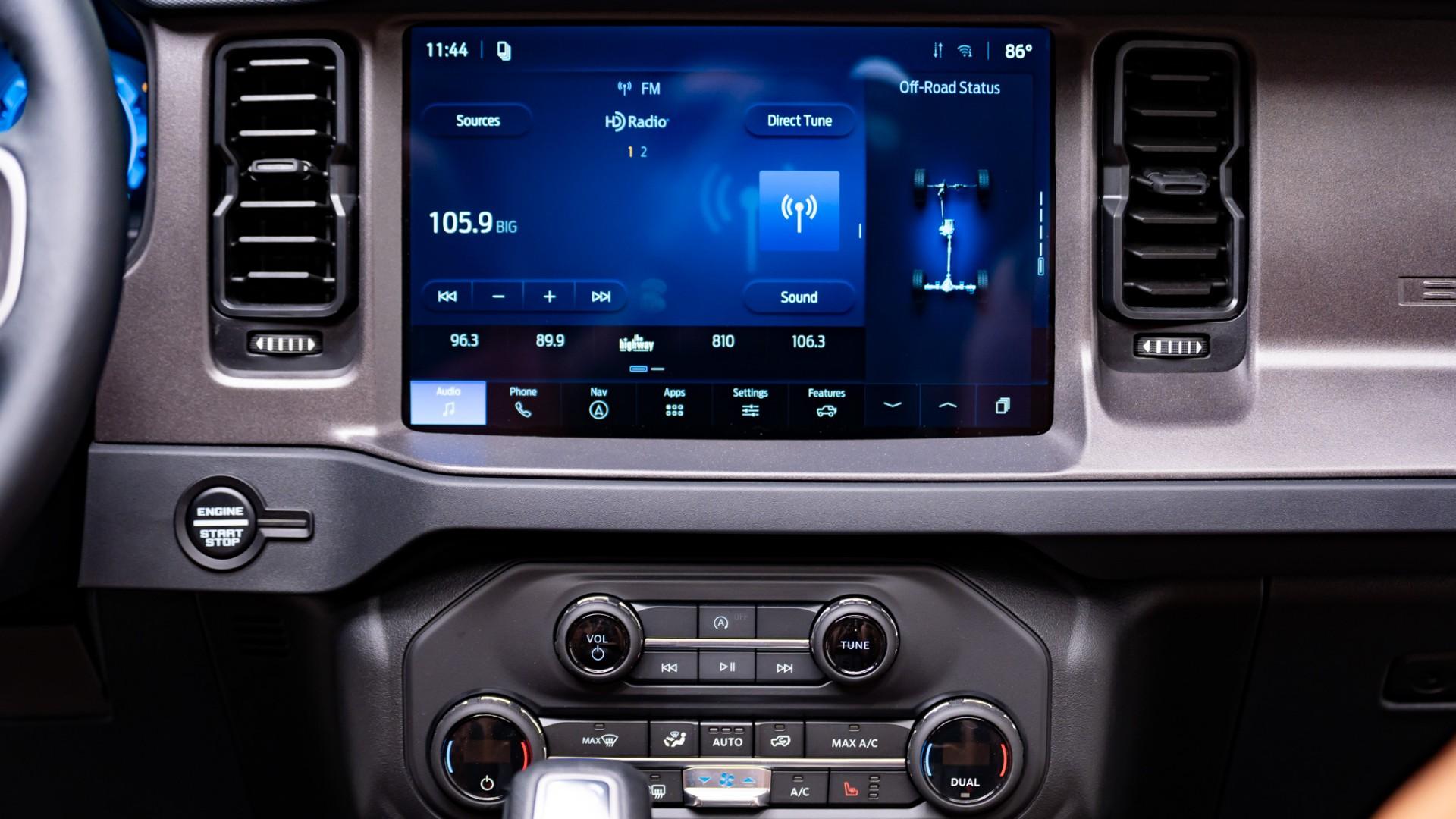 2025 FORD BRONCO 4X4 in Marsh Gray, photo 57 of 60