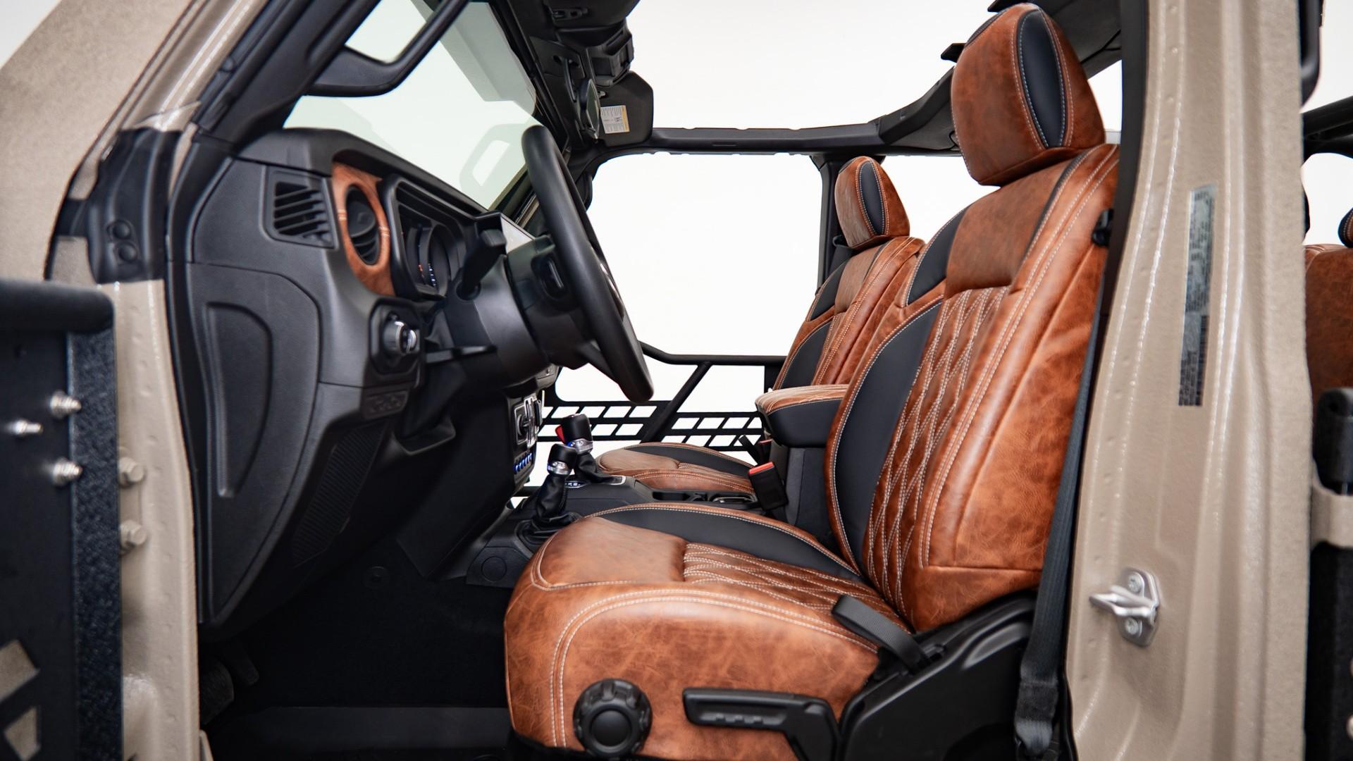 2026 JEEP GLADIATOR 4X4 in Tan, photo 32 of 57