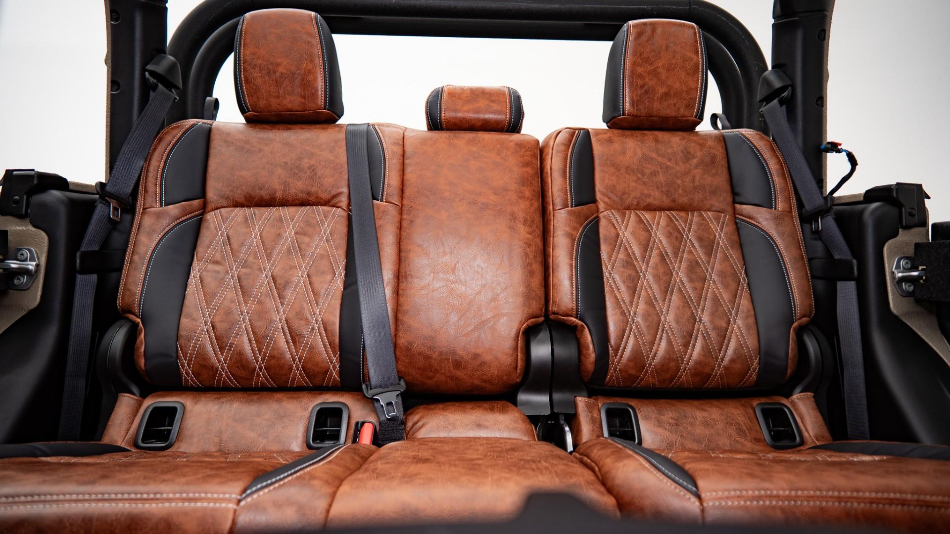 2026 JEEP GLADIATOR 4X4 in Tan, photo 39 of 57