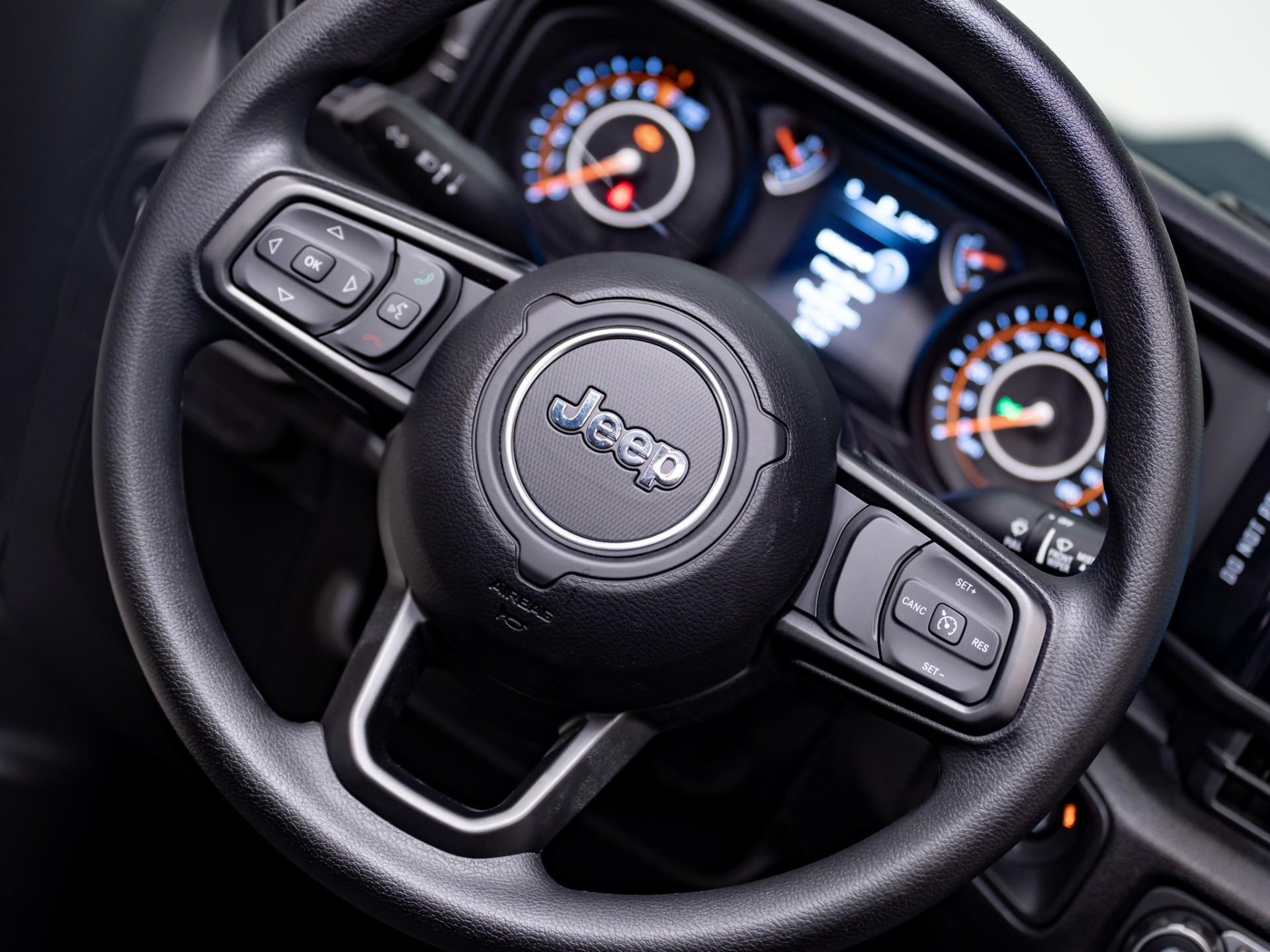 2026 JEEP GLADIATOR 4X4 in Gray, photo 23 of 60