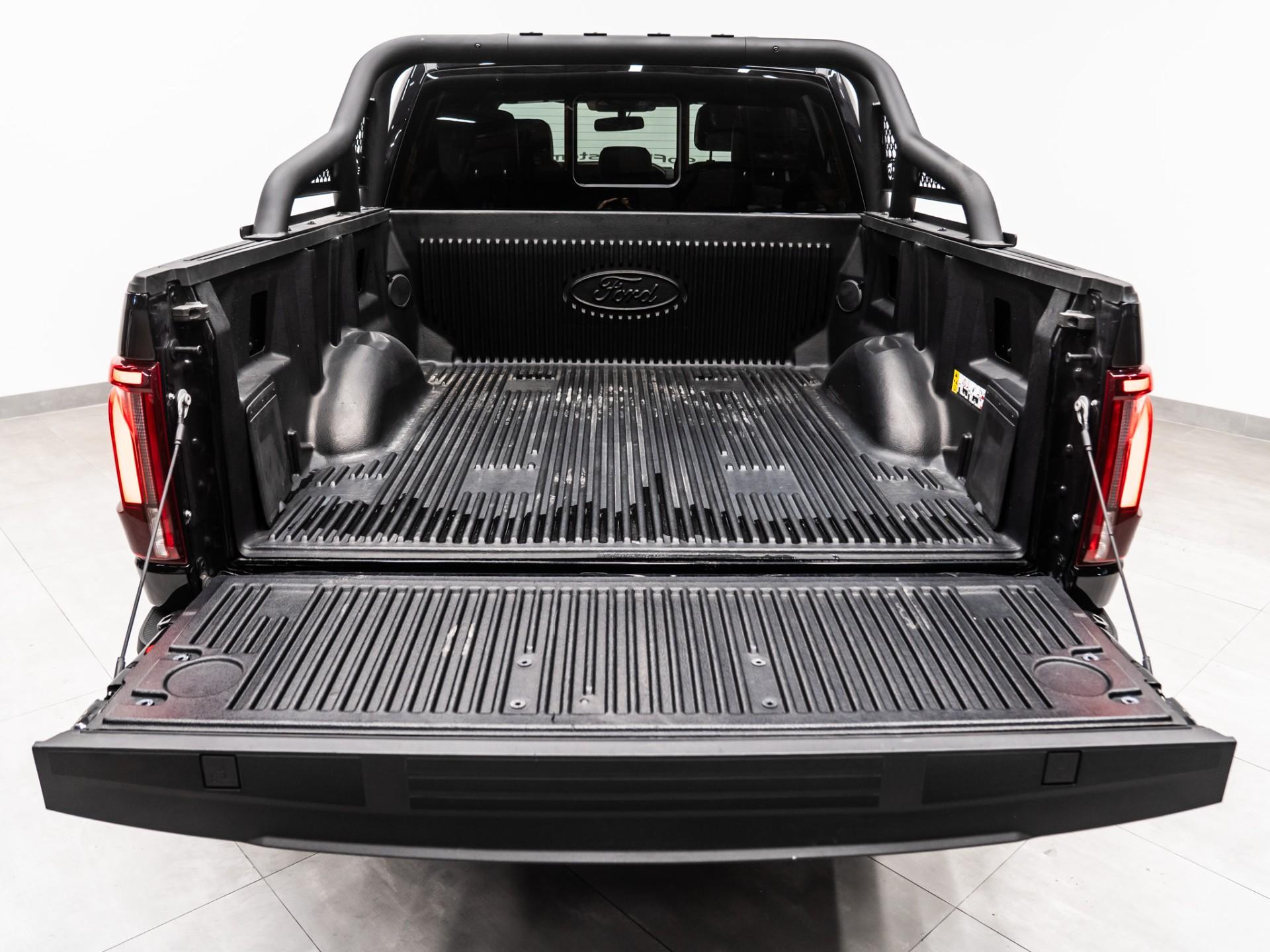 2024 FORD F-150 4X4 LARIAT in Agate Black Metallic, photo 36 of 60