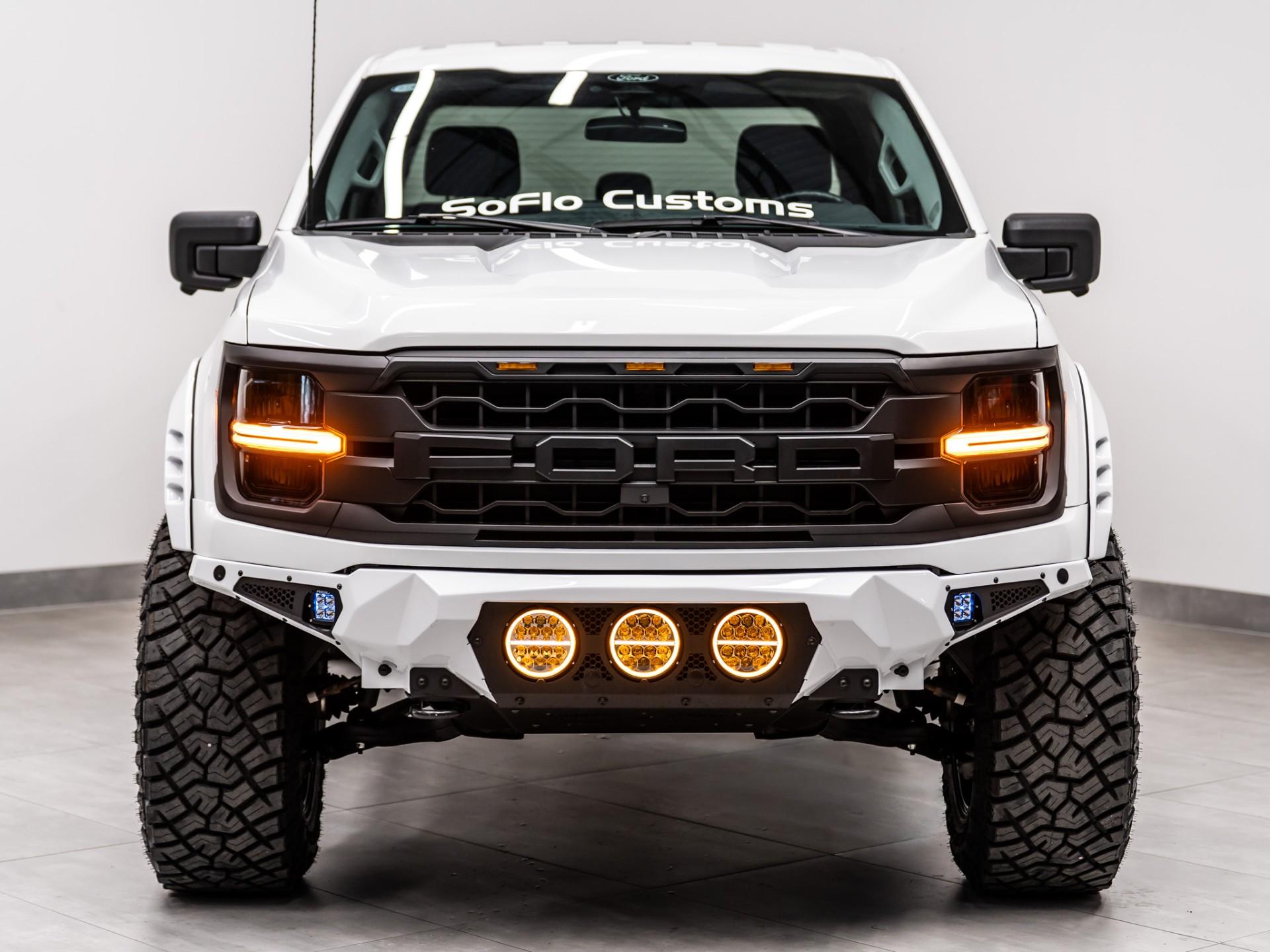 2024 FORD F-150 4X4 in Oxford White, photo 2 of 5