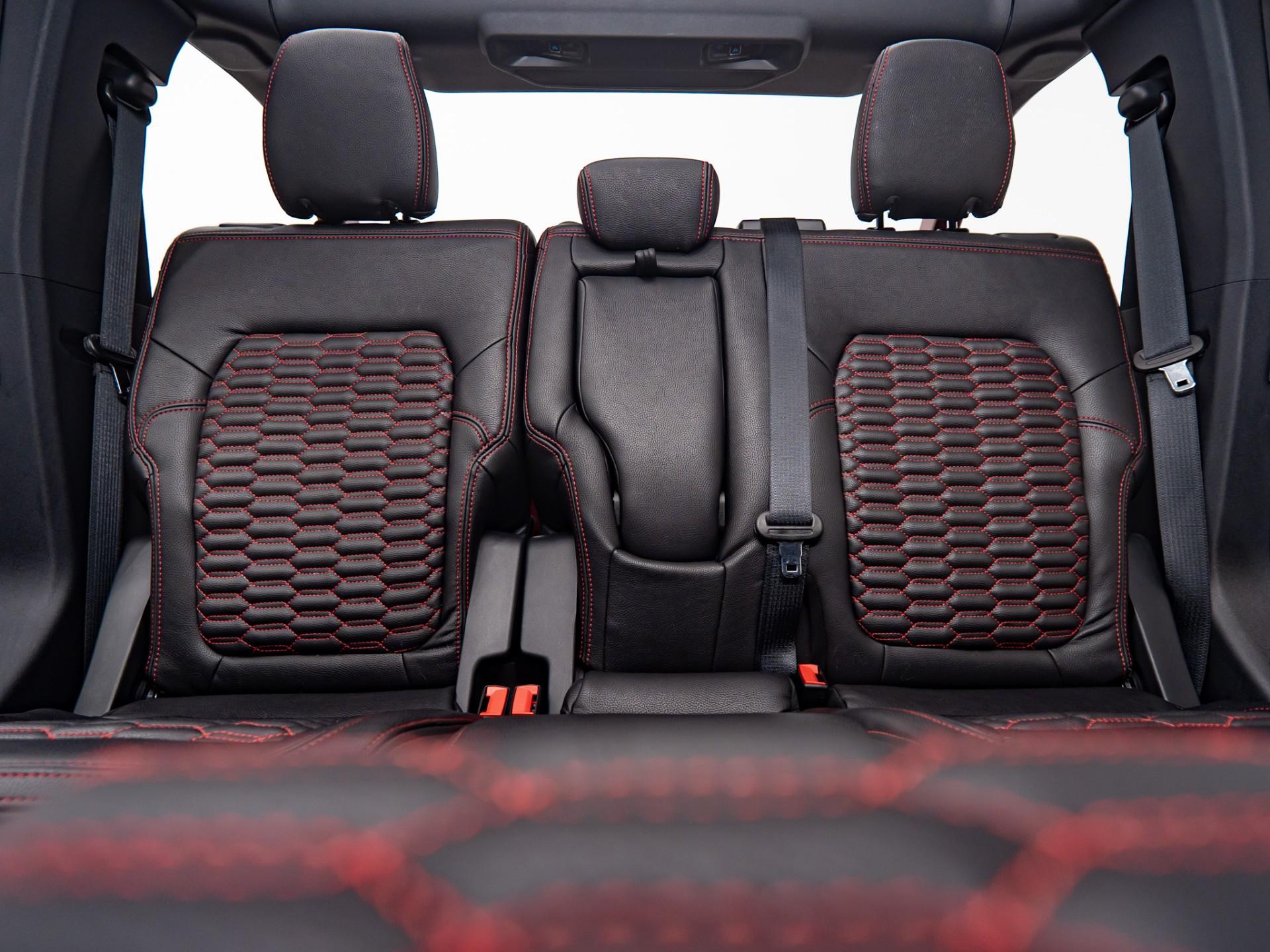 2026 FORD BRONCO 4X4 in Ruby Red Metallic Tinted Clearcoat, photo 46 of 56