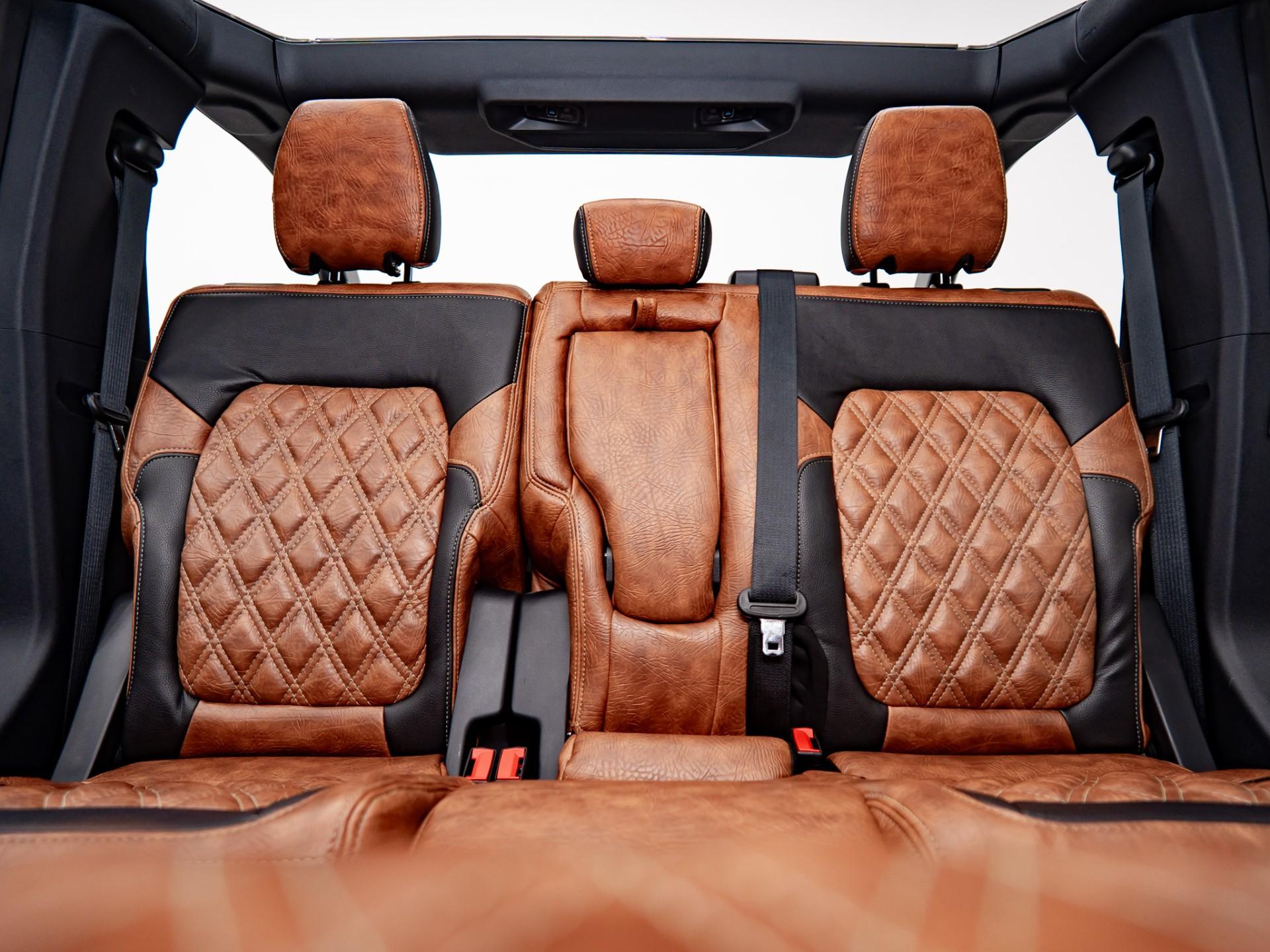 2026 FORD BRONCO 4X4 in Carbonized Gray Metallic, photo 22 of 57