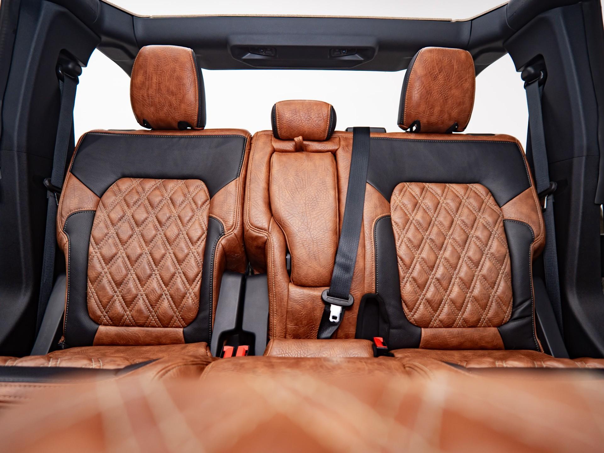 2026 FORD BRONCO 4X4 in Tan, photo 30 of 59