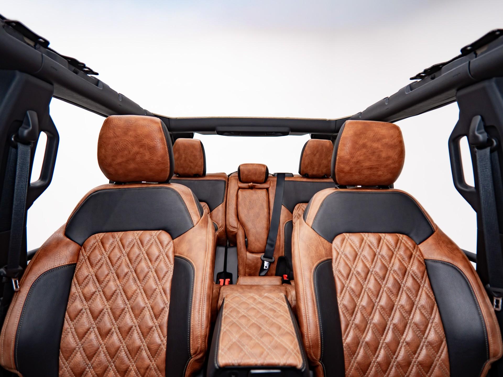 2026 FORD BRONCO 4X4 in Tan, photo 34 of 59