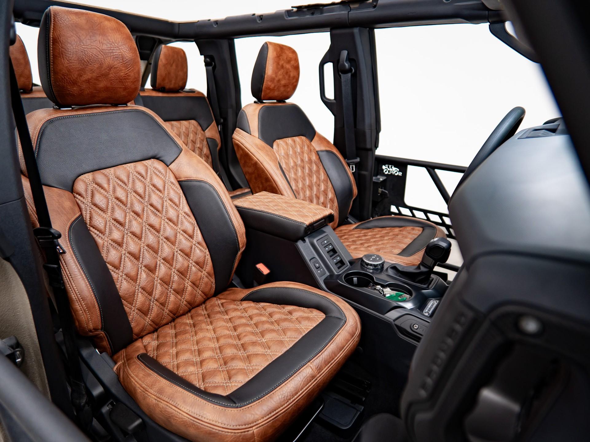 2026 FORD BRONCO 4X4 in Tan, photo 37 of 59