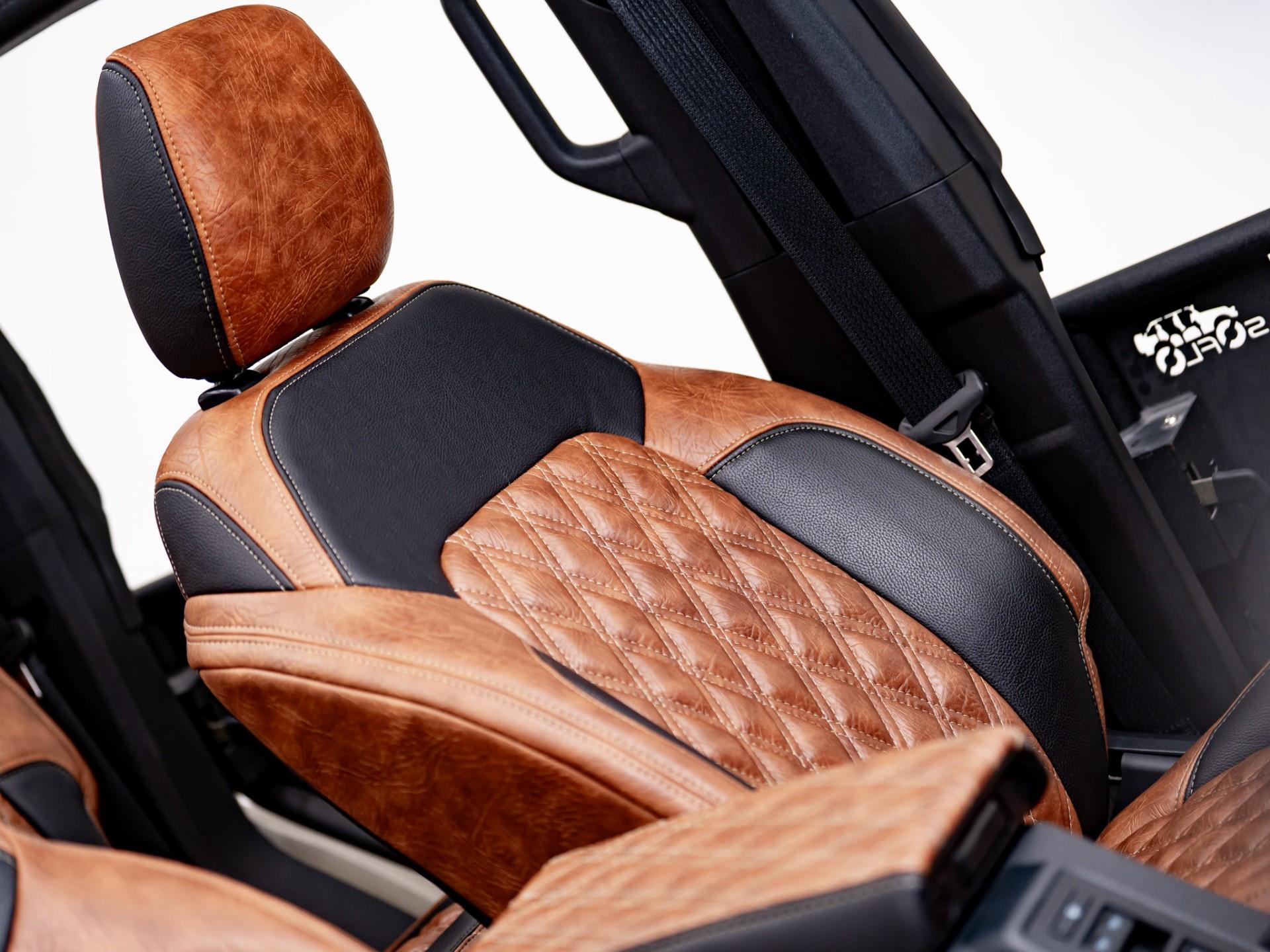 2026 FORD BRONCO 4X4 in Tan, photo 38 of 59