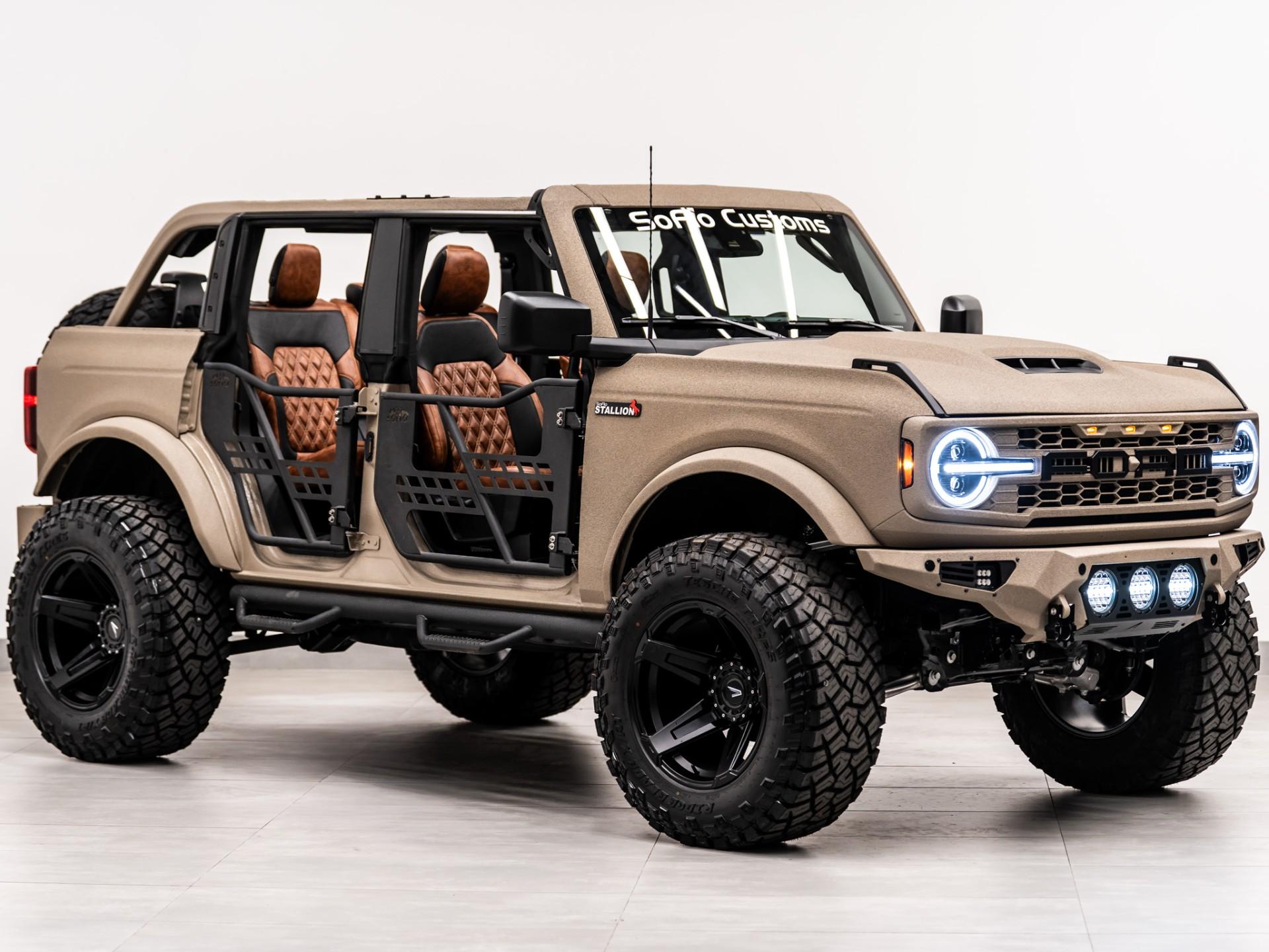 2026 FORD BRONCO 4X4 in Tan, photo 13 of 59