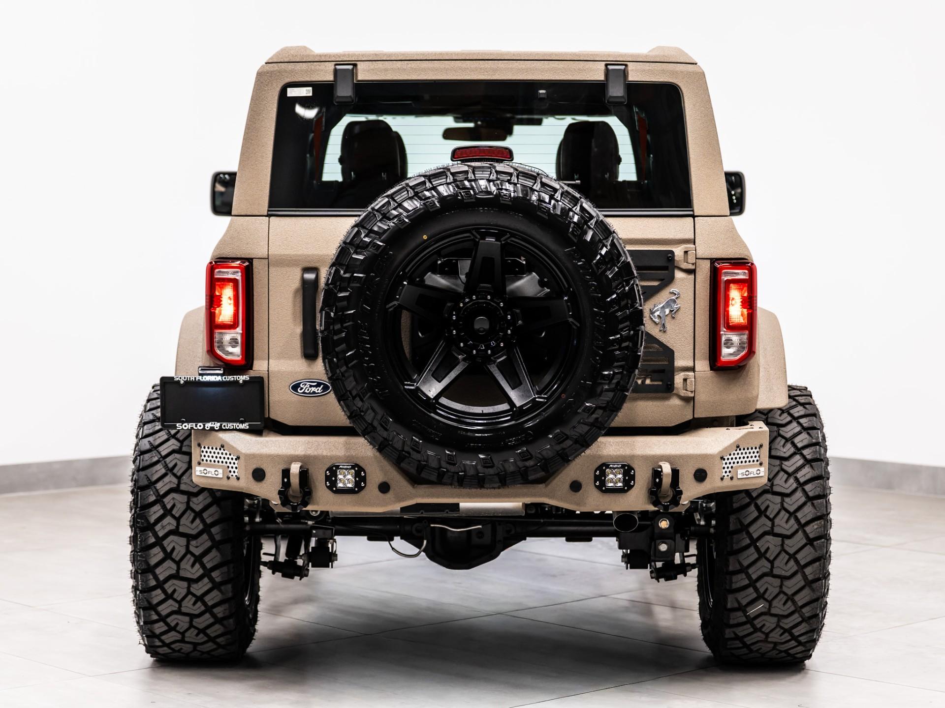 2026 FORD BRONCO 4X4 in Tan, photo 9 of 59