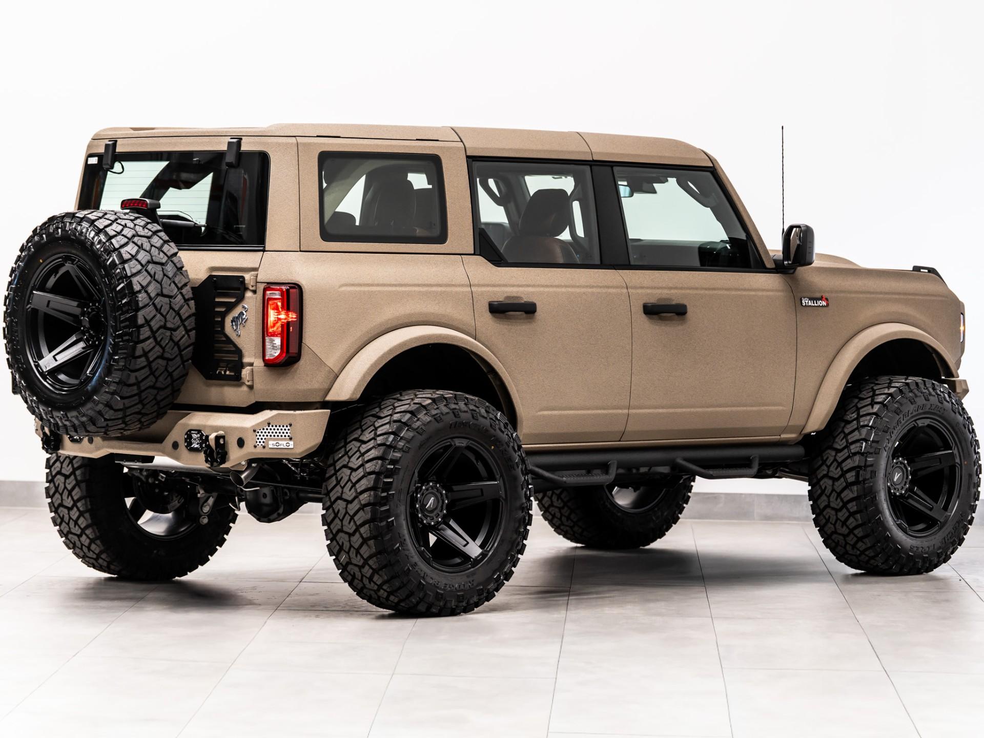 2026 FORD BRONCO 4X4 in Tan, photo 8 of 59