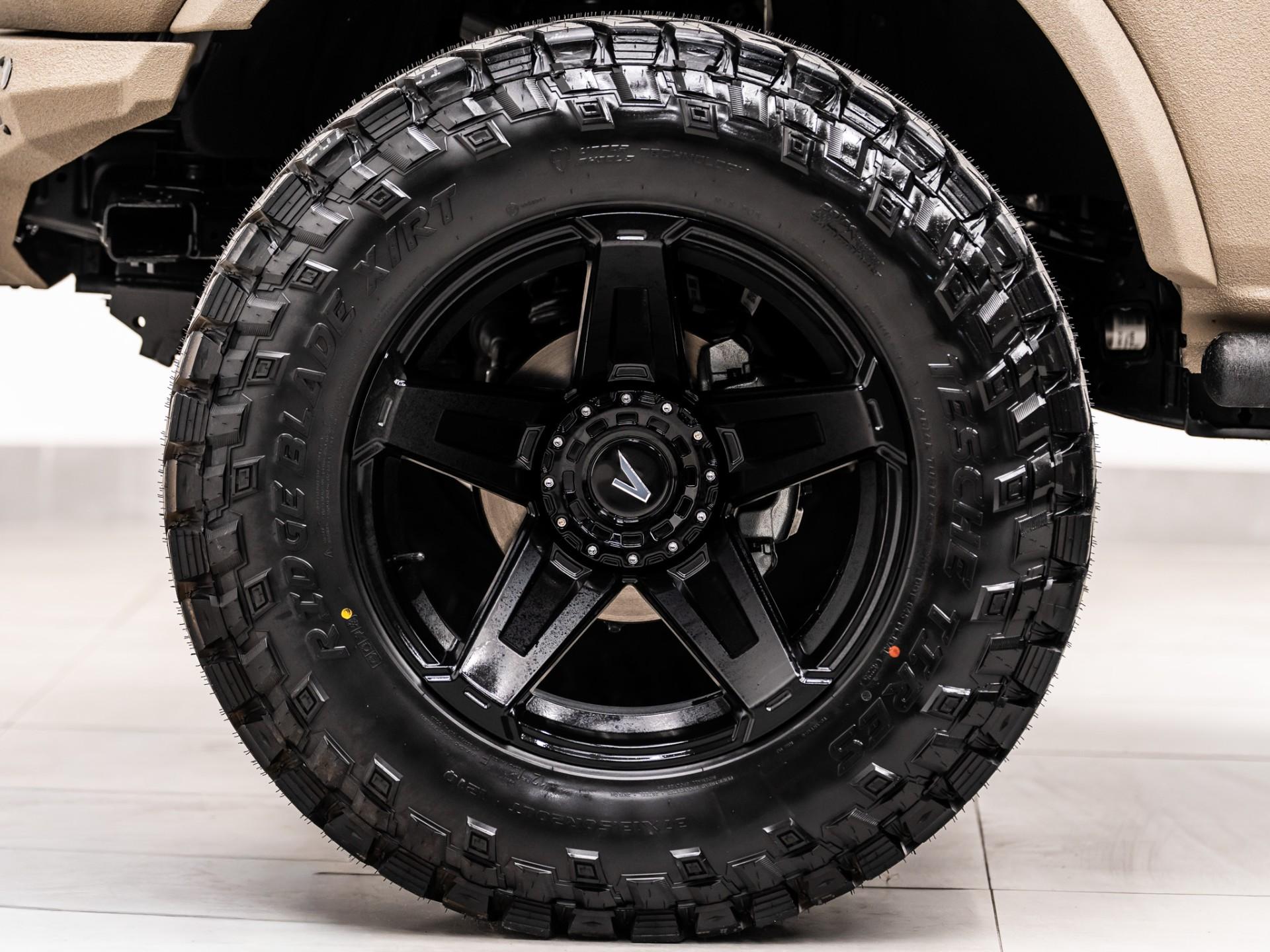 2026 FORD BRONCO 4X4 in Tan, photo 57 of 59