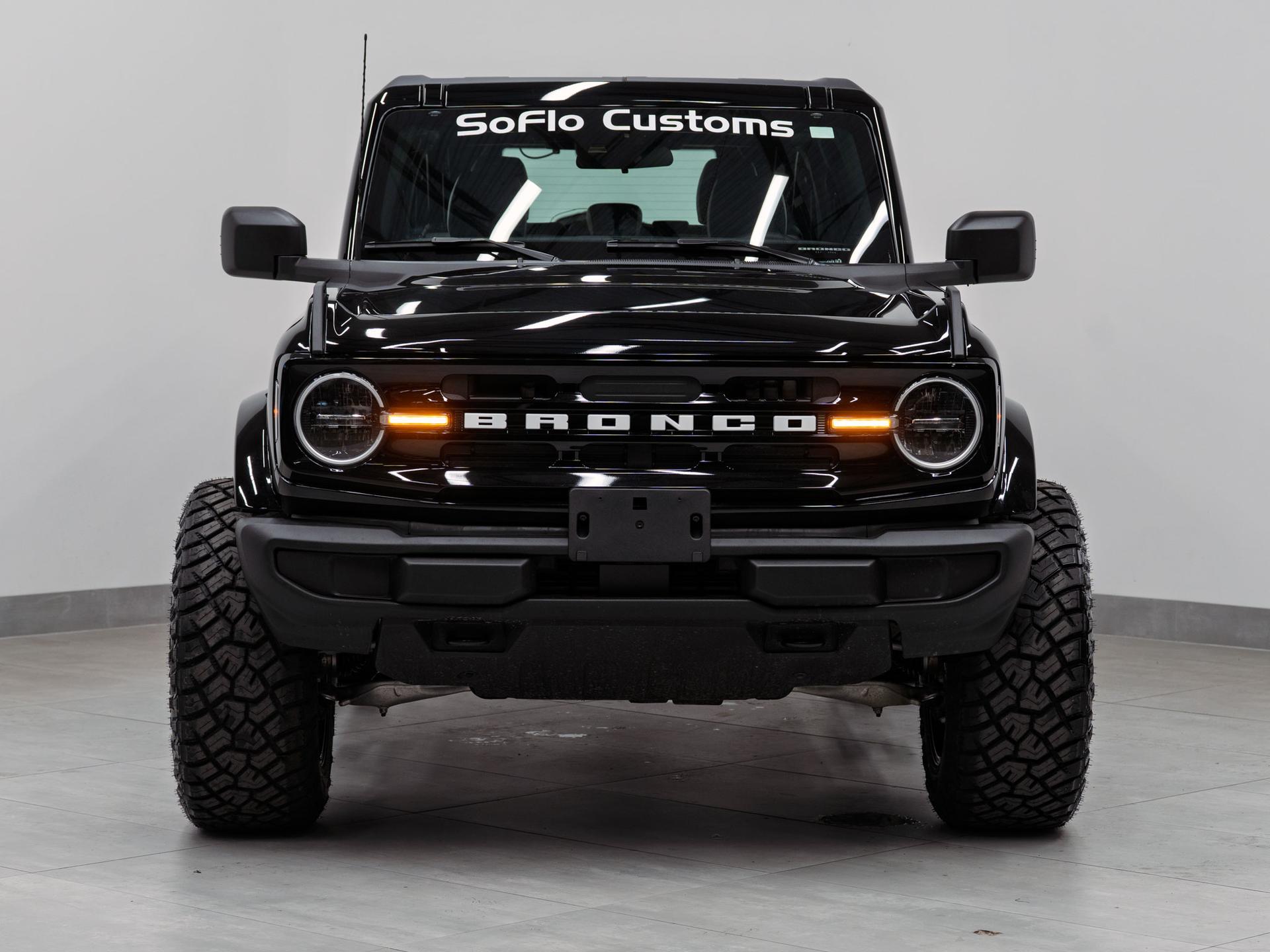 2026 FORD BRONCO 4X4 in Black, photo 2 of 45