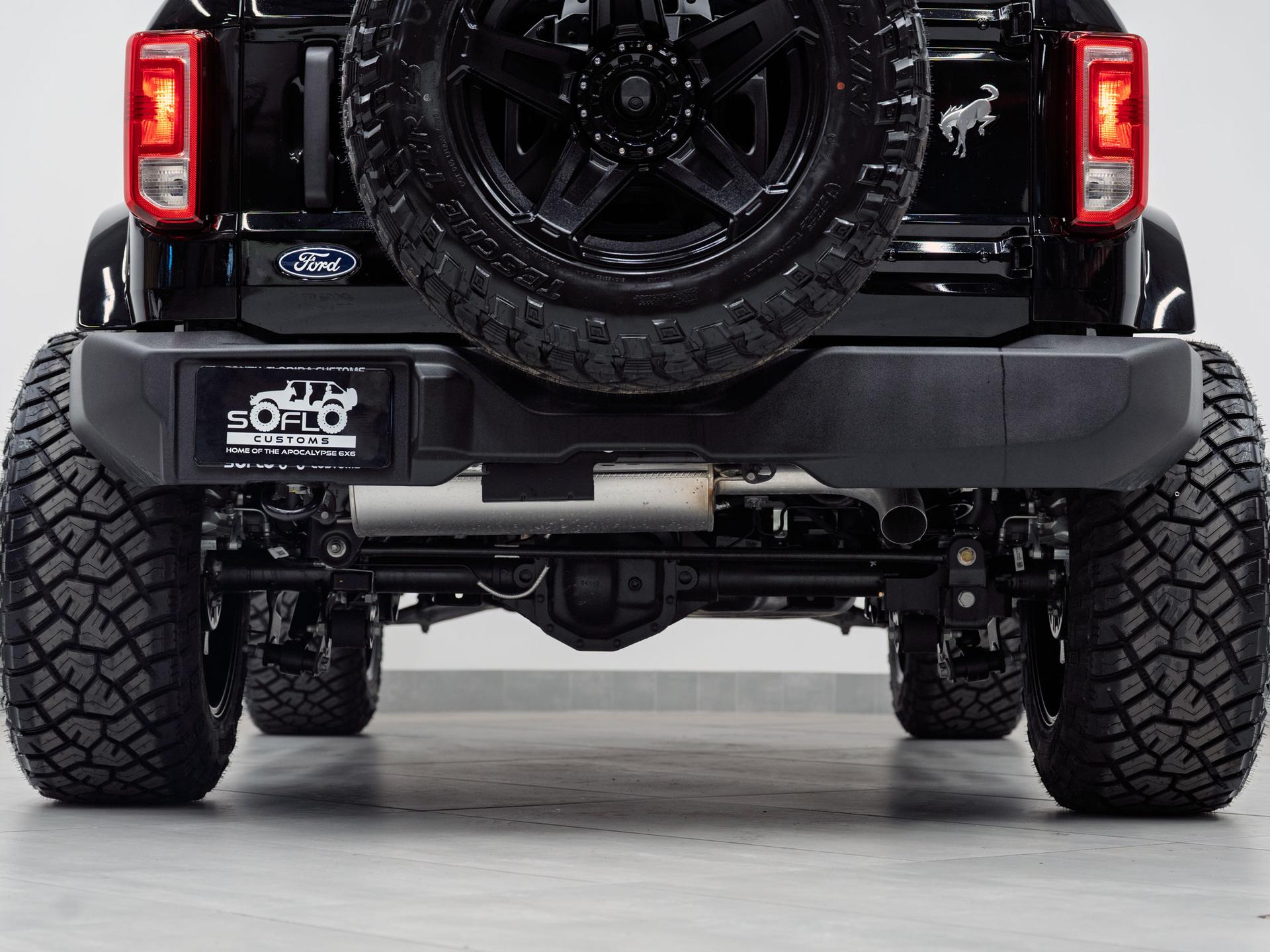 2026 FORD BRONCO 4X4 in Black, photo 19 of 45