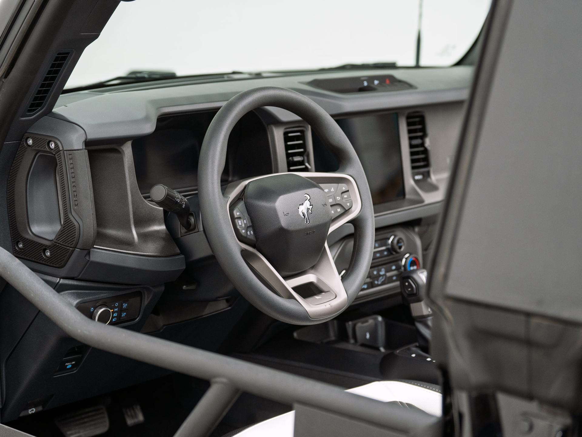 2026 FORD BRONCO 4X4 in Black, photo 22 of 45