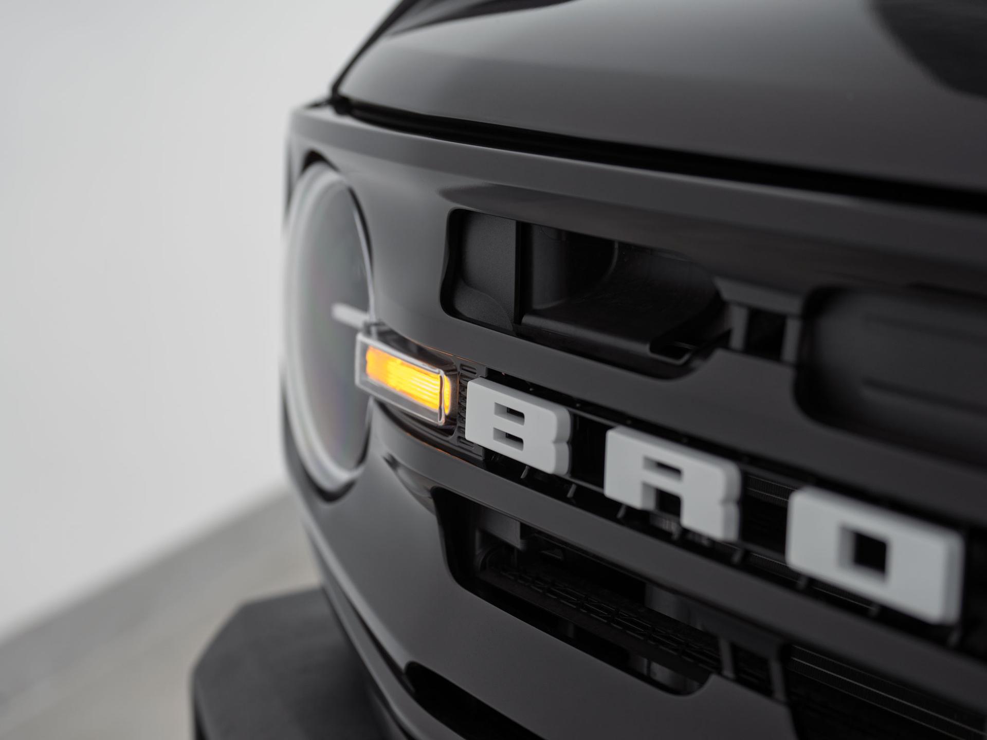 2026 FORD BRONCO 4X4 in Black, photo 27 of 45