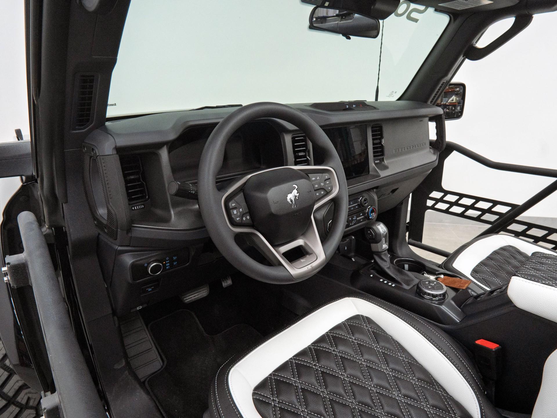 2026 FORD BRONCO 4X4 in Black, photo 29 of 45