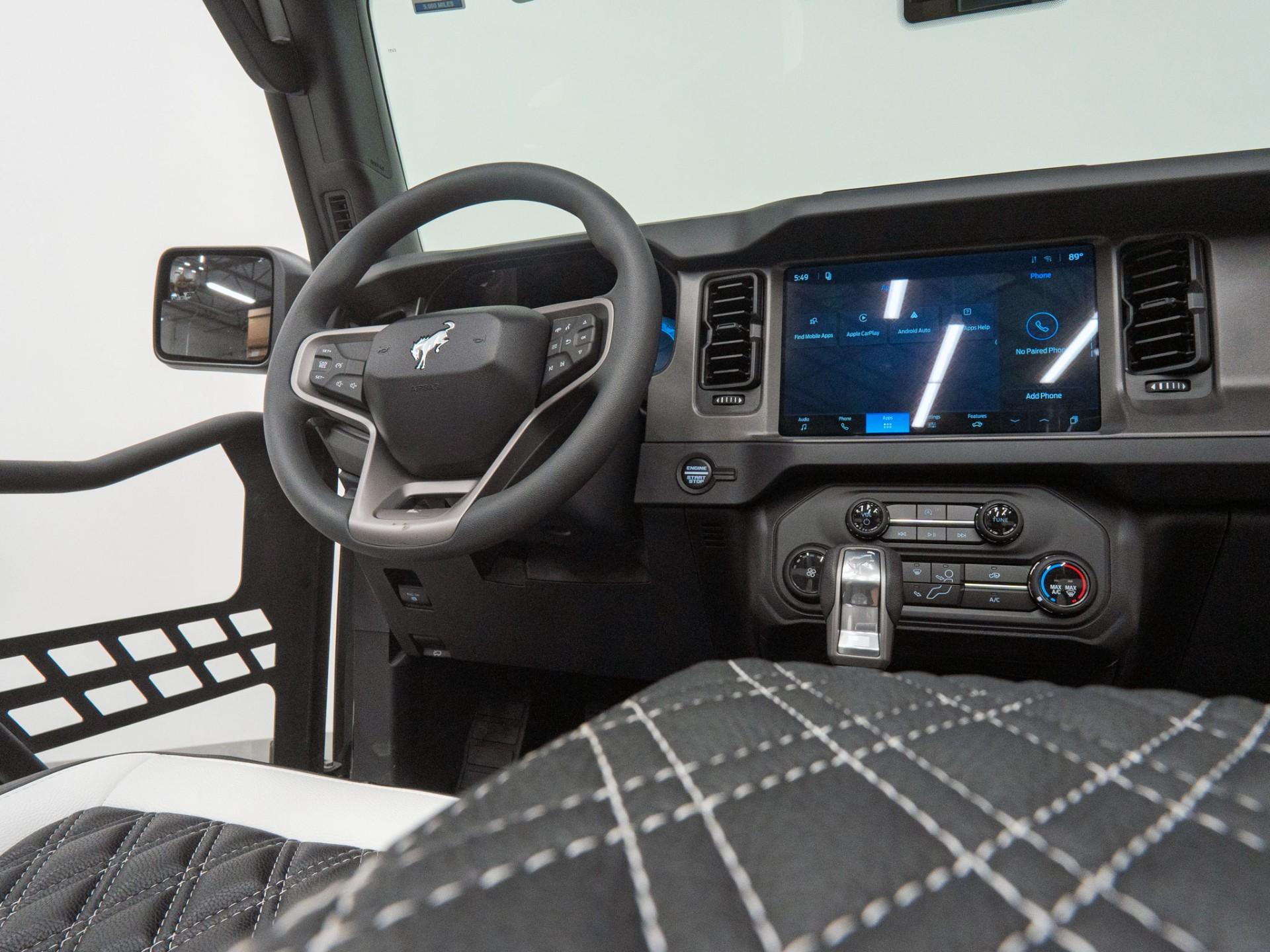 2026 FORD BRONCO 4X4 in Black, photo 36 of 45