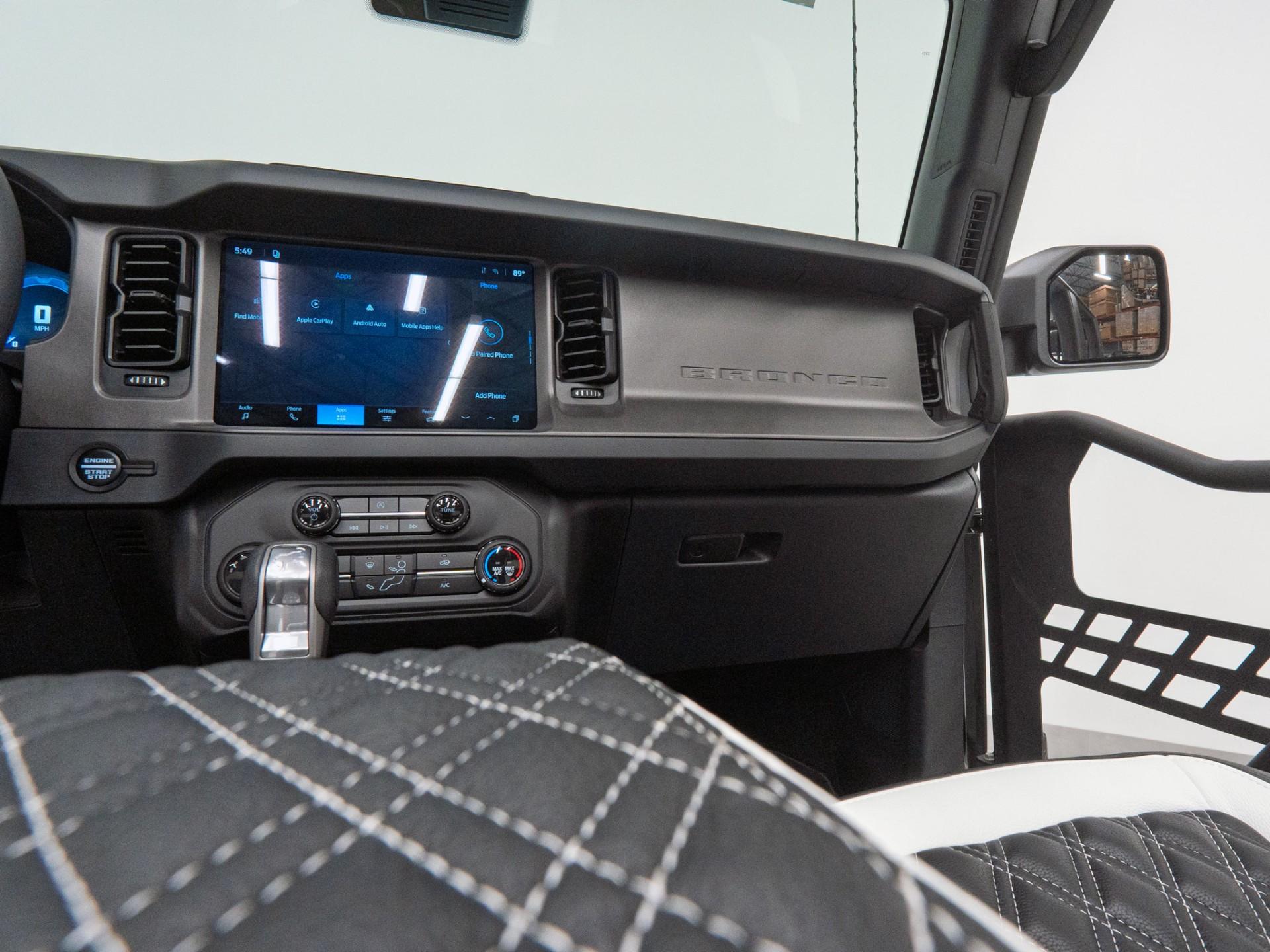 2026 FORD BRONCO 4X4 in Black, photo 37 of 45