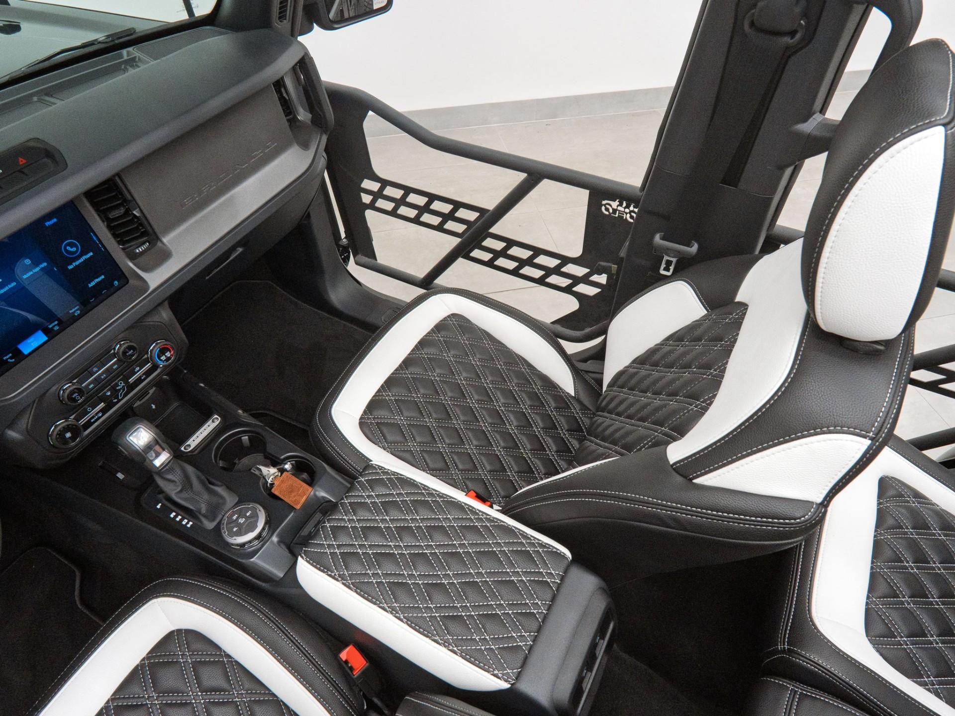 2026 FORD BRONCO 4X4 in Black, photo 39 of 45
