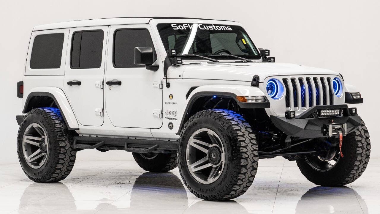 2022 JEEP WRANGLER 4X4 in White, photo 16 of 33