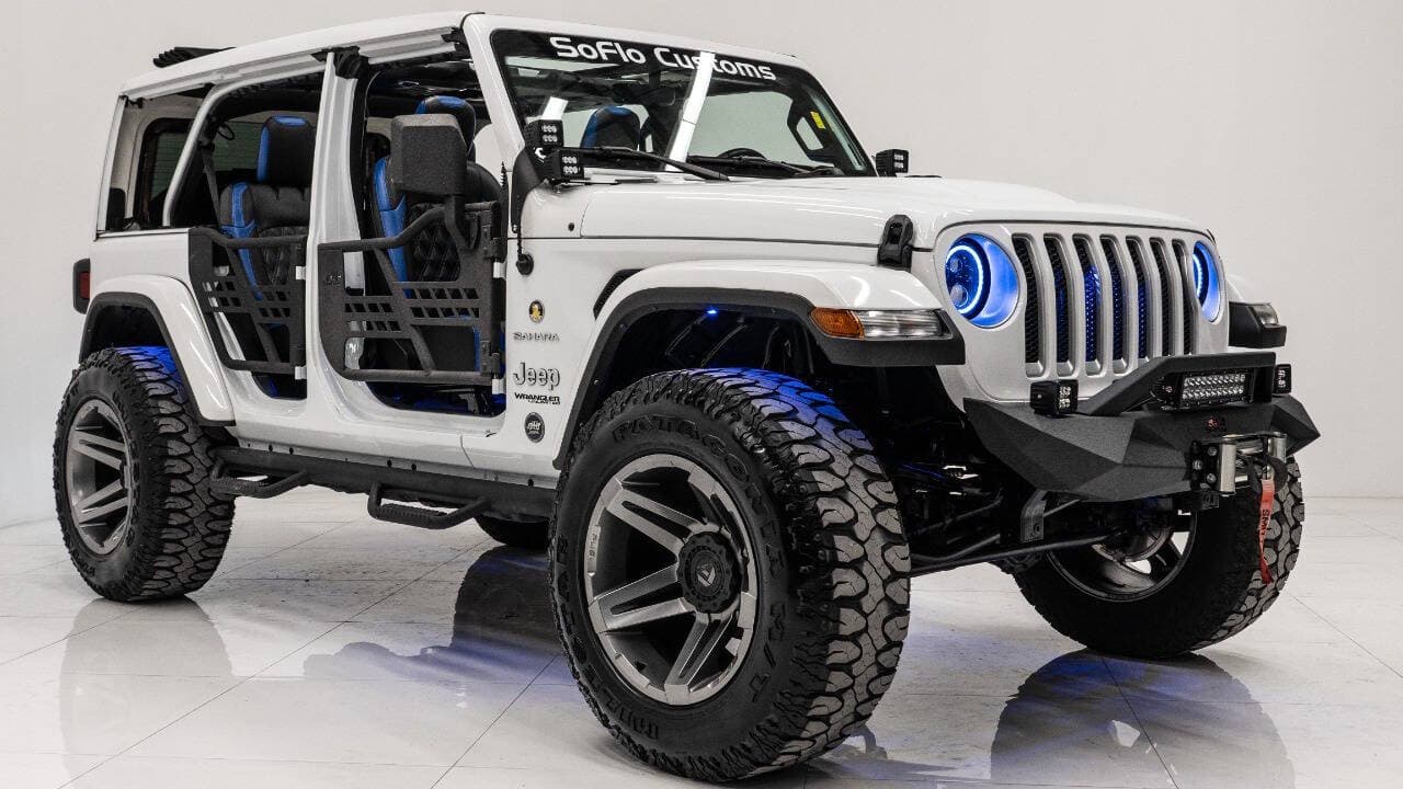 2022 JEEP WRANGLER 4X4 in White, photo 22 of 33