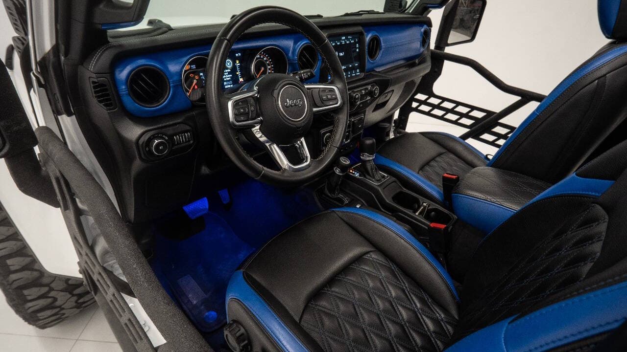 2022 JEEP WRANGLER 4X4 in White, photo 30 of 33