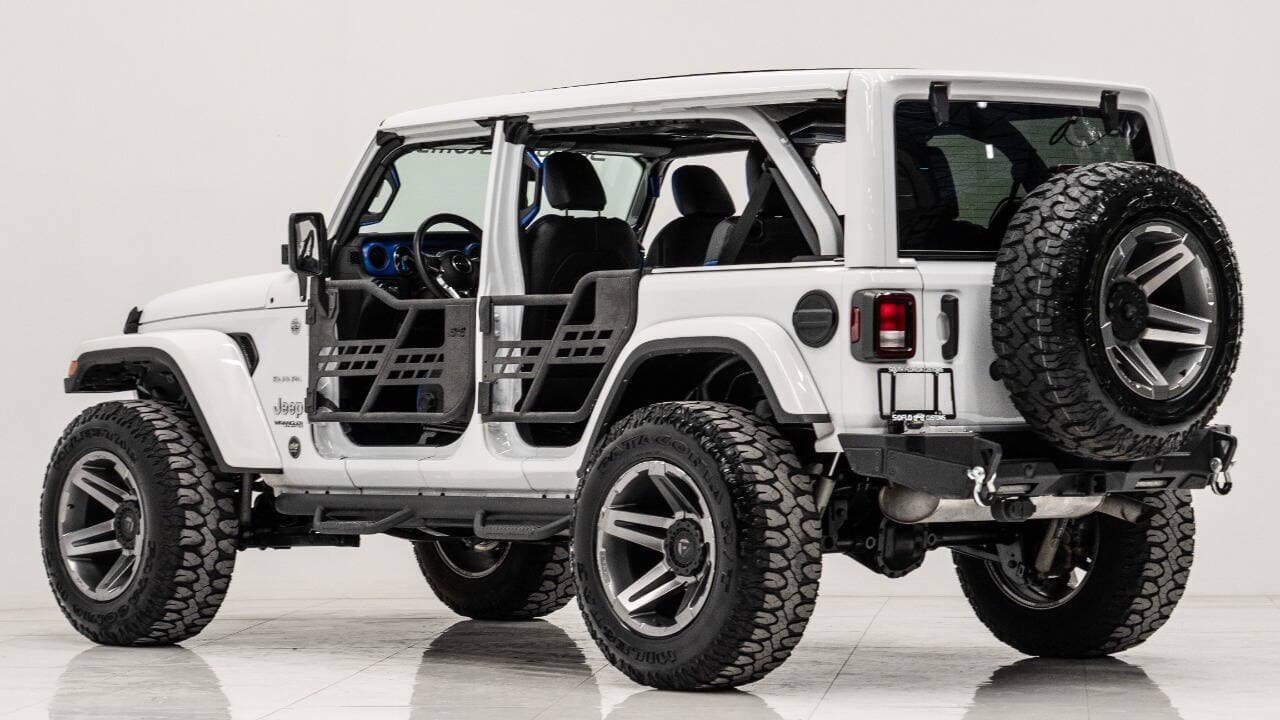 2022 JEEP WRANGLER 4X4 in White, photo 23 of 33
