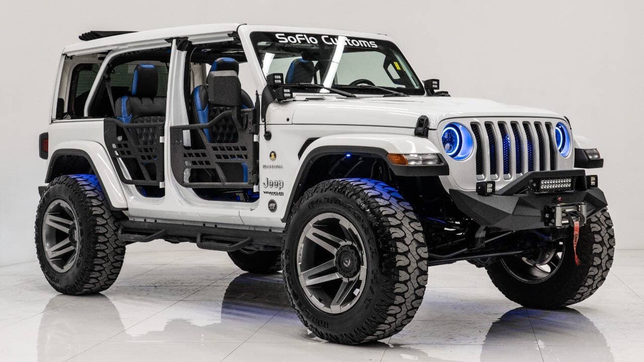 2022 JEEP WRANGLER 4X4 in White, photo 28 of 33