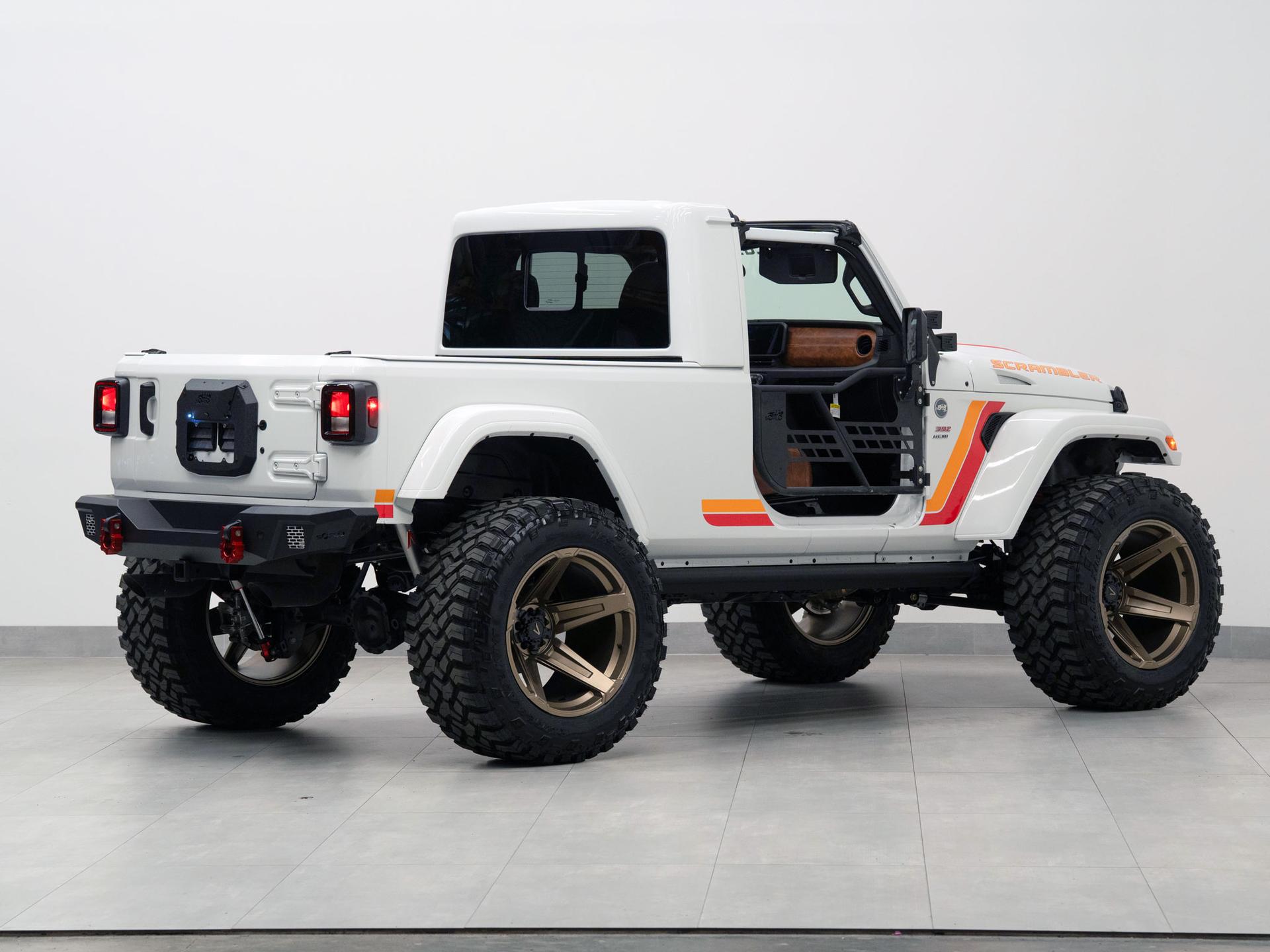 2026 JEEP WRANGLER 4X4 in Bright White Clearcoat, photo 24 of 55